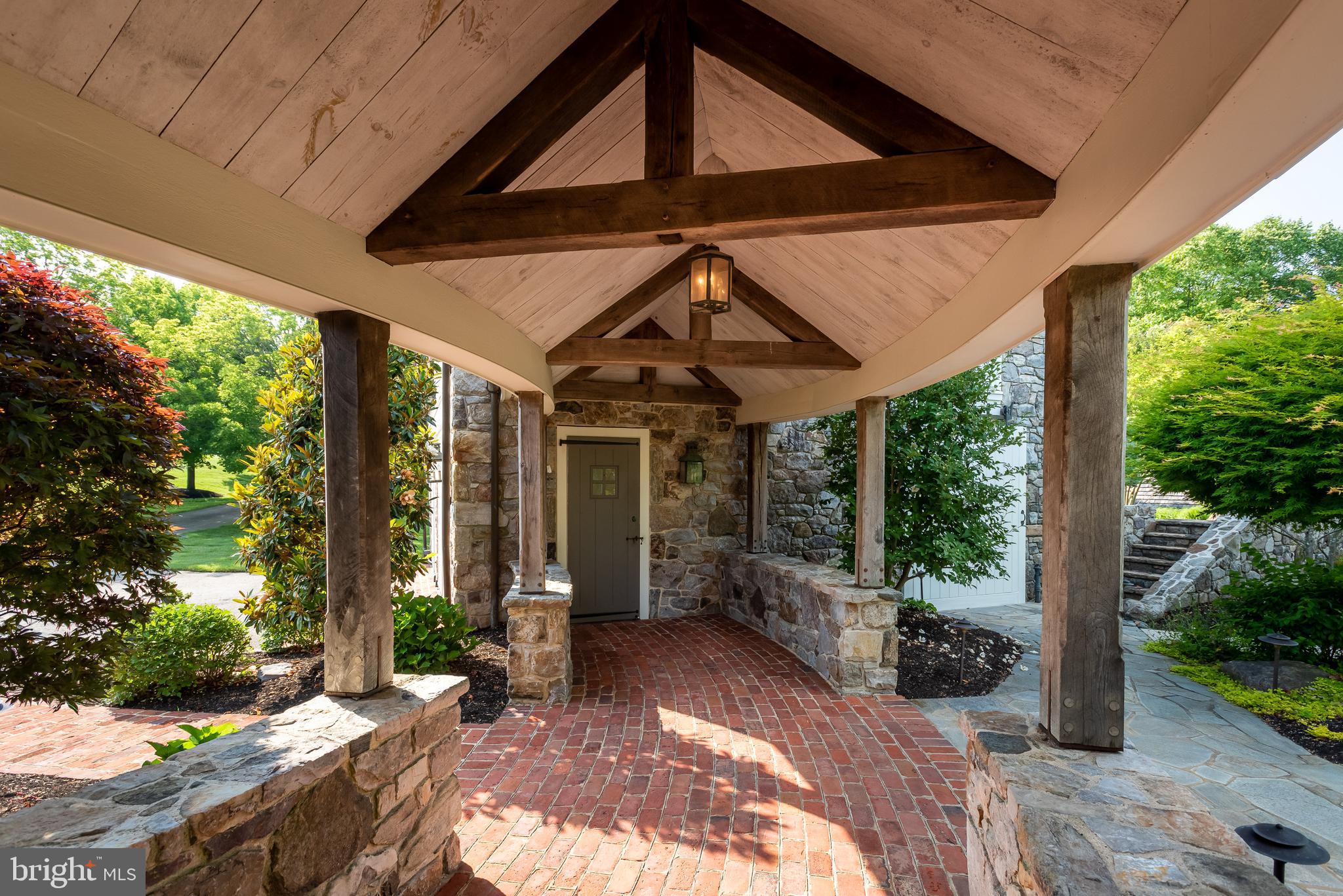 CHESHIRE HUNT - Residential