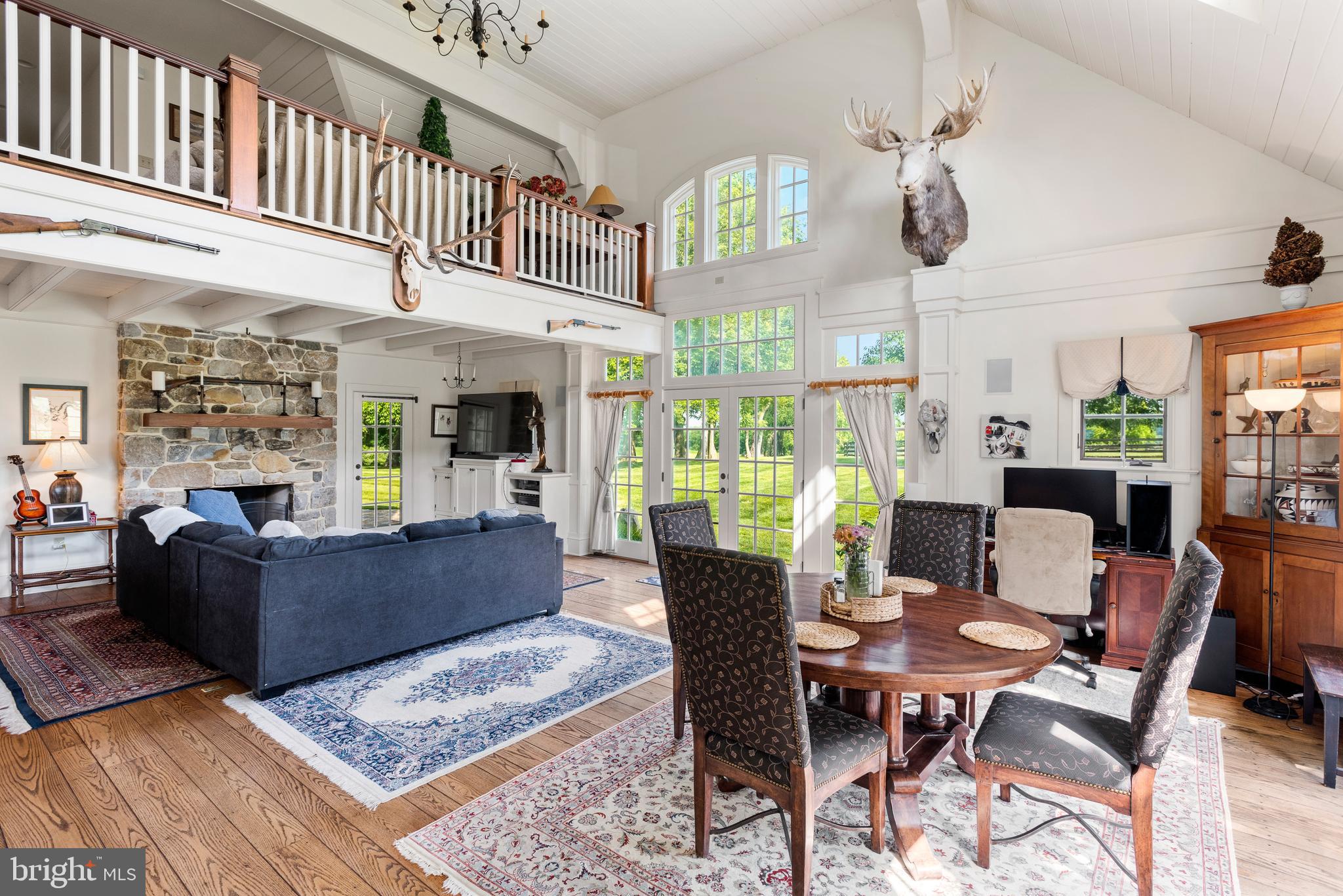 CHESHIRE HUNT - Residential
