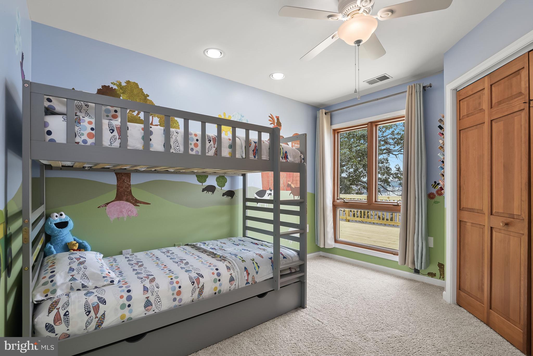 HERALD HARBOR - Residential