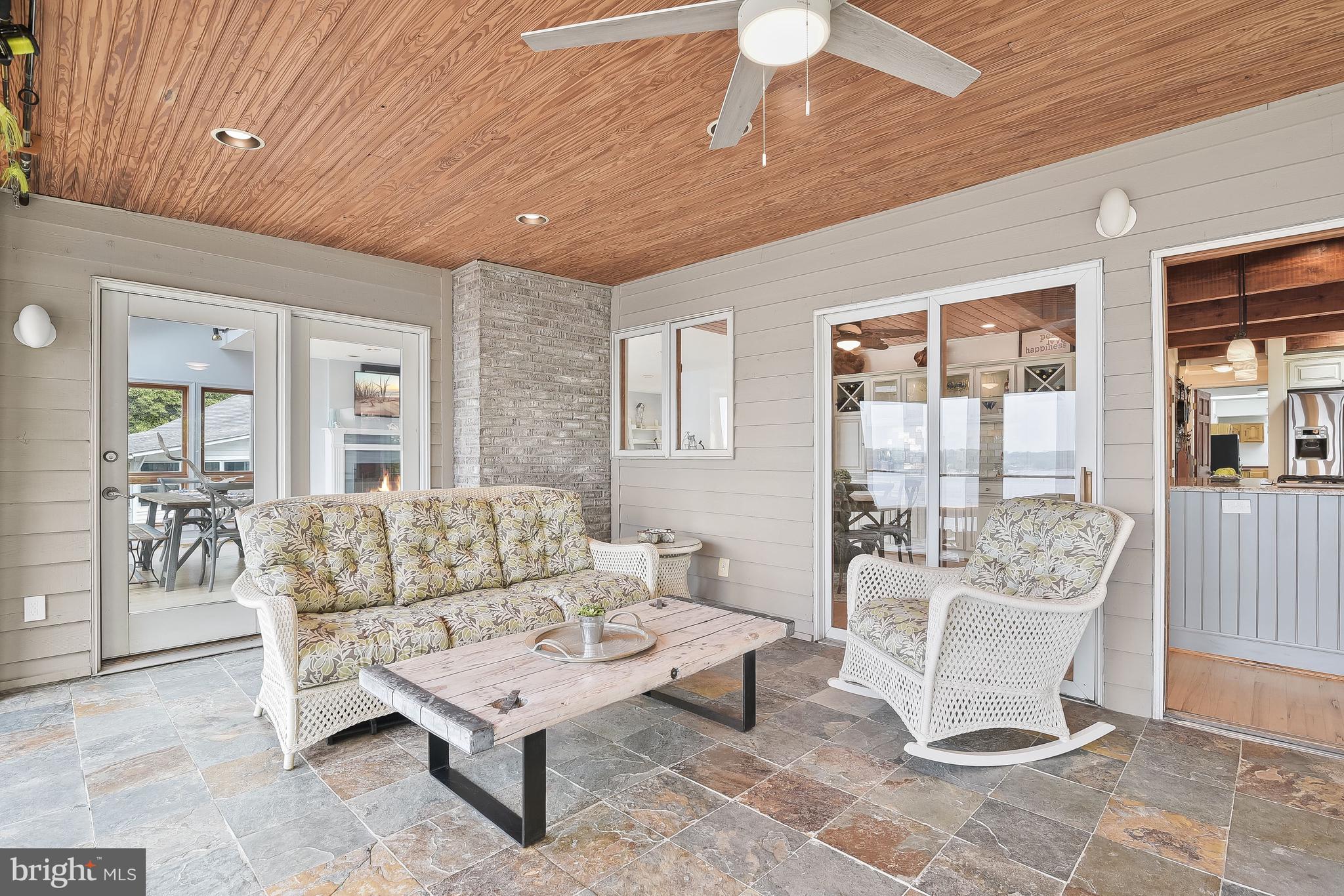 HERALD HARBOR - Residential