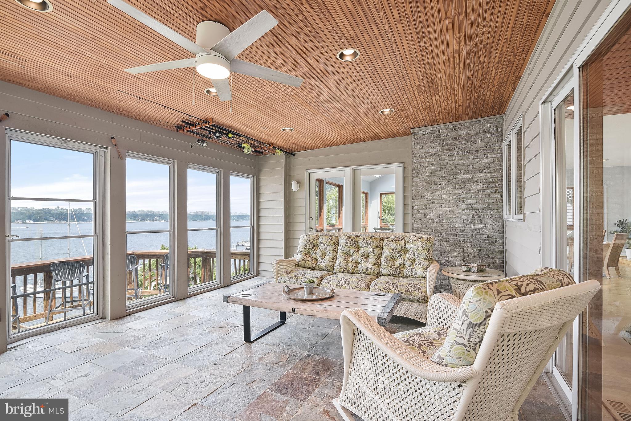 HERALD HARBOR - Residential