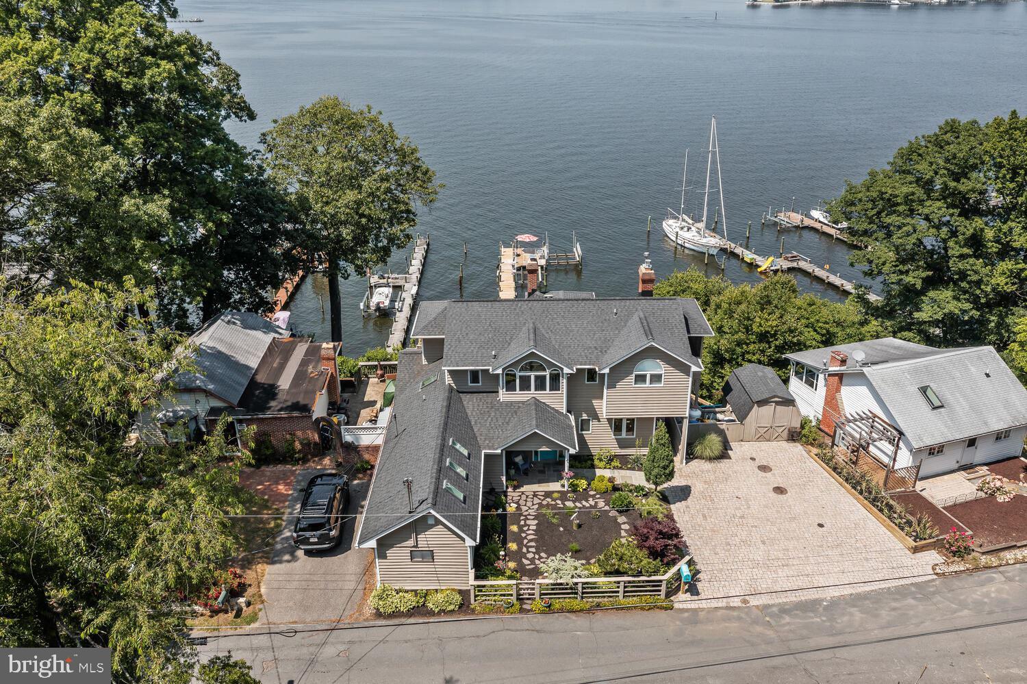 HERALD HARBOR - Residential