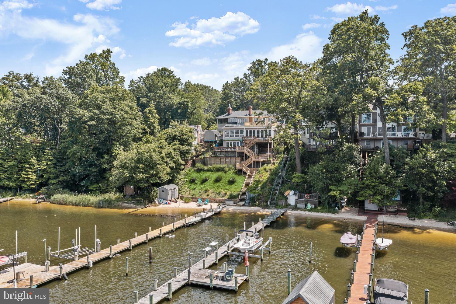 HERALD HARBOR - Residential