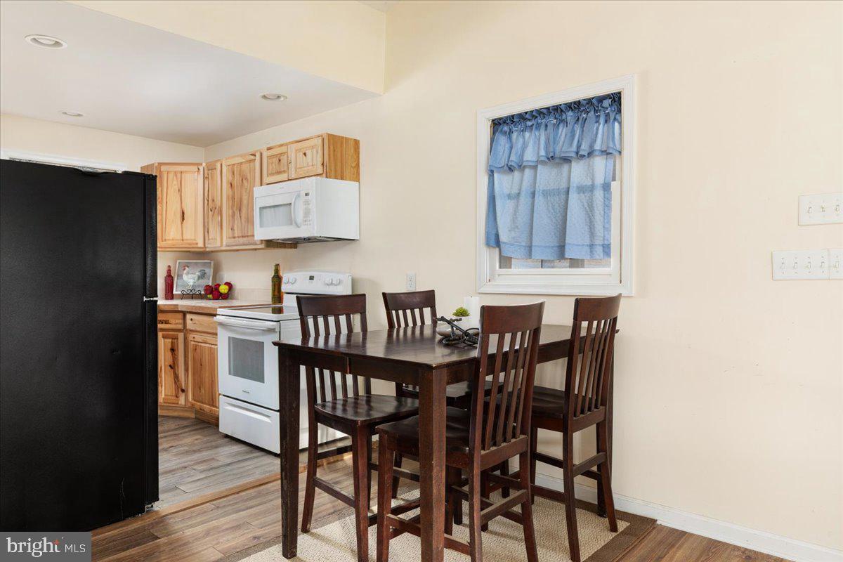 SLEEPY CREEK MT RETREAT - Residential