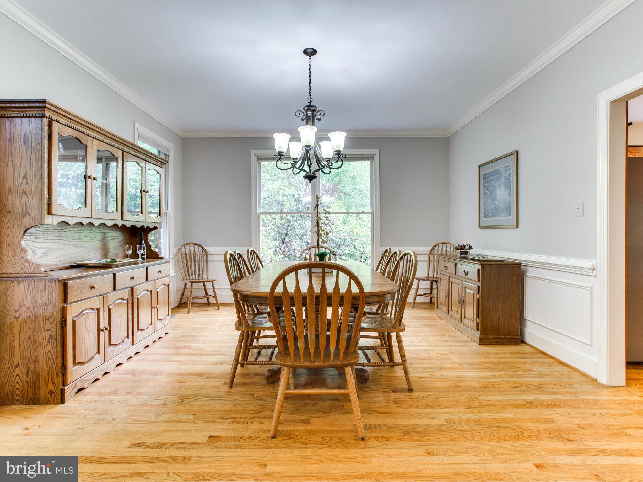 VIRGINIA CHASE - Residential