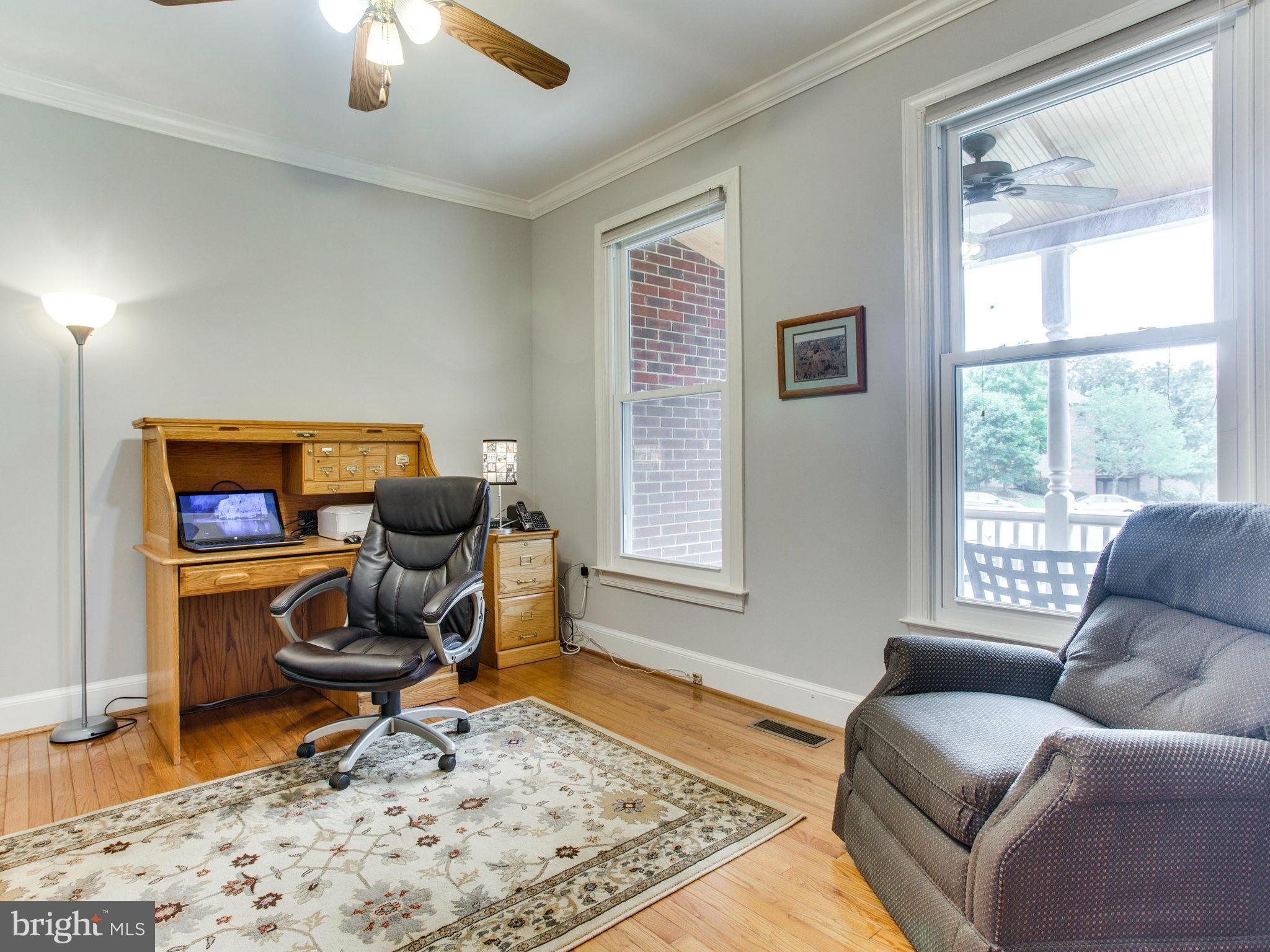 VIRGINIA CHASE - Residential