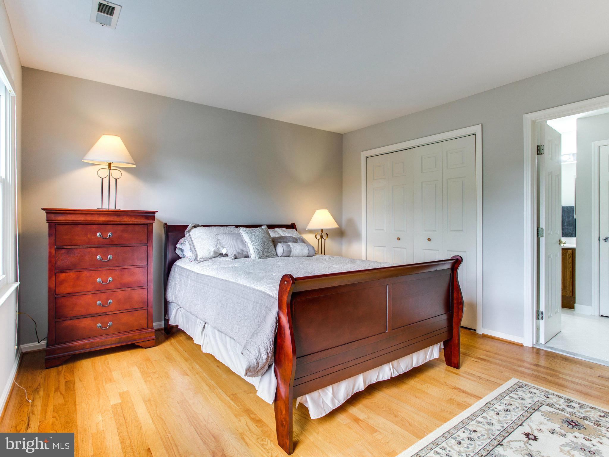 VIRGINIA CHASE - Residential