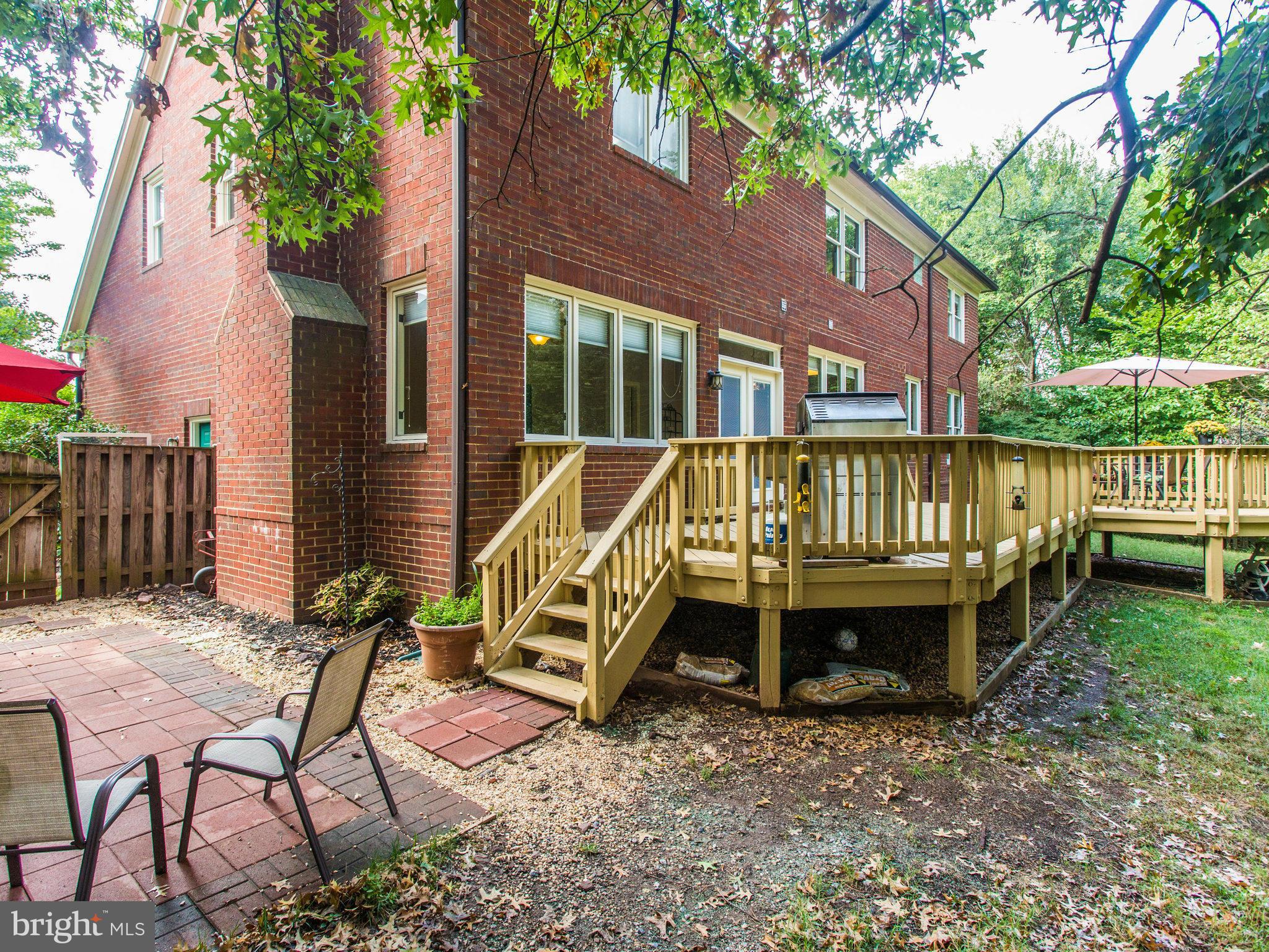 VIRGINIA CHASE - Residential