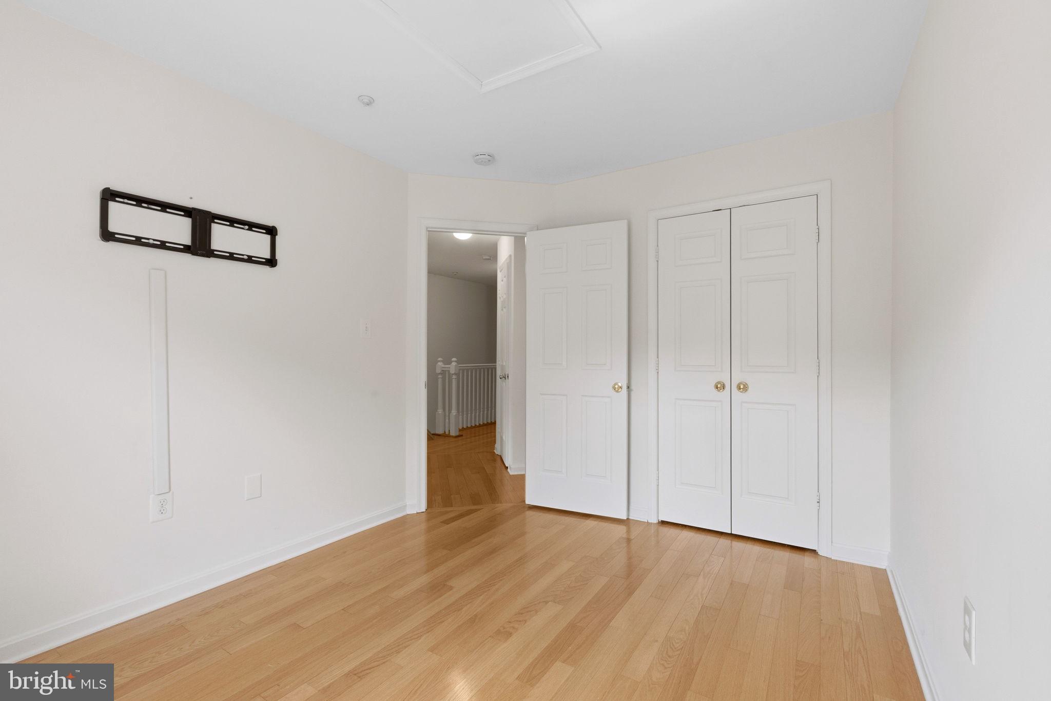 WORMANS MILL - Residential