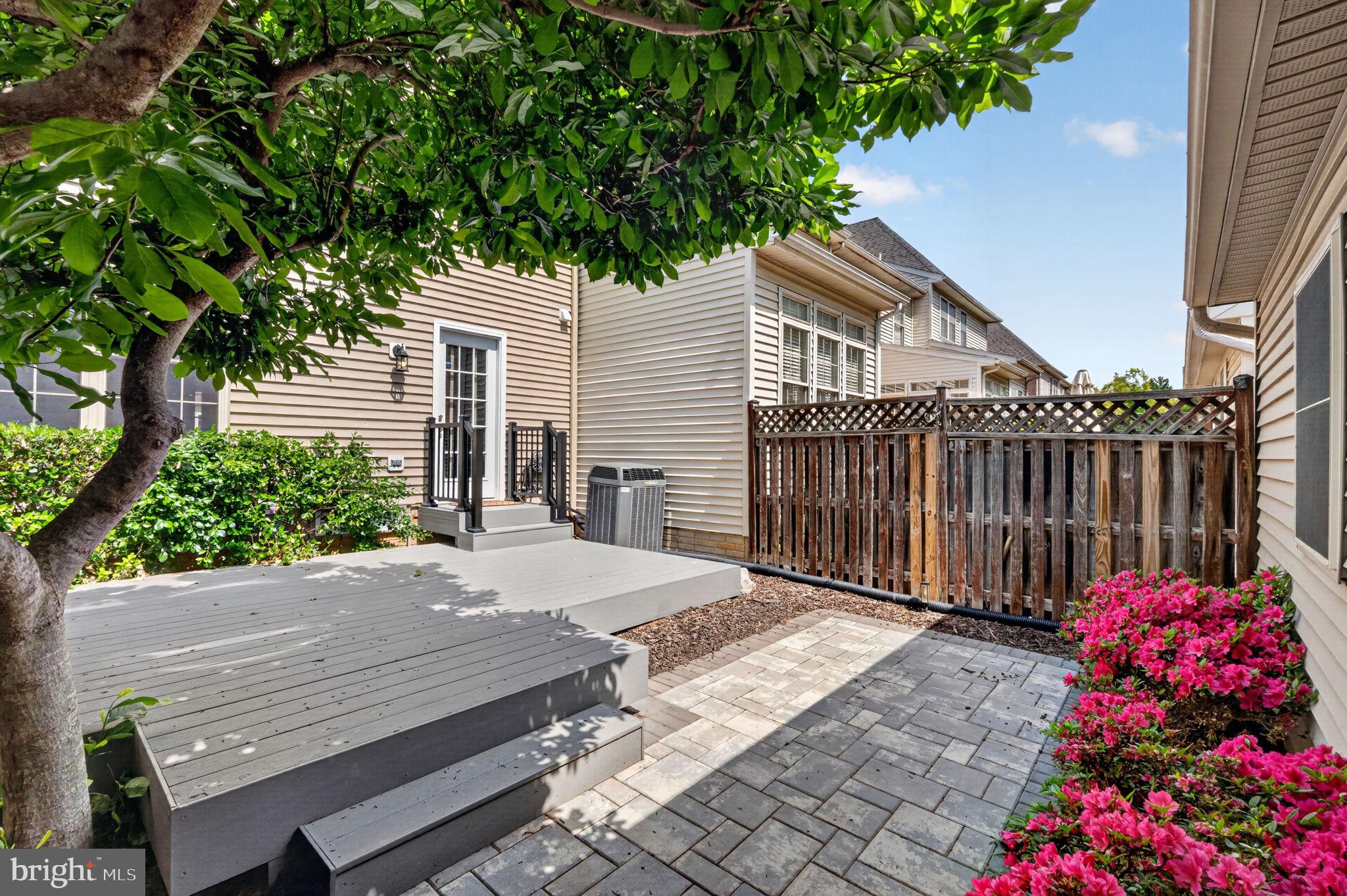 WORMANS MILL - Residential