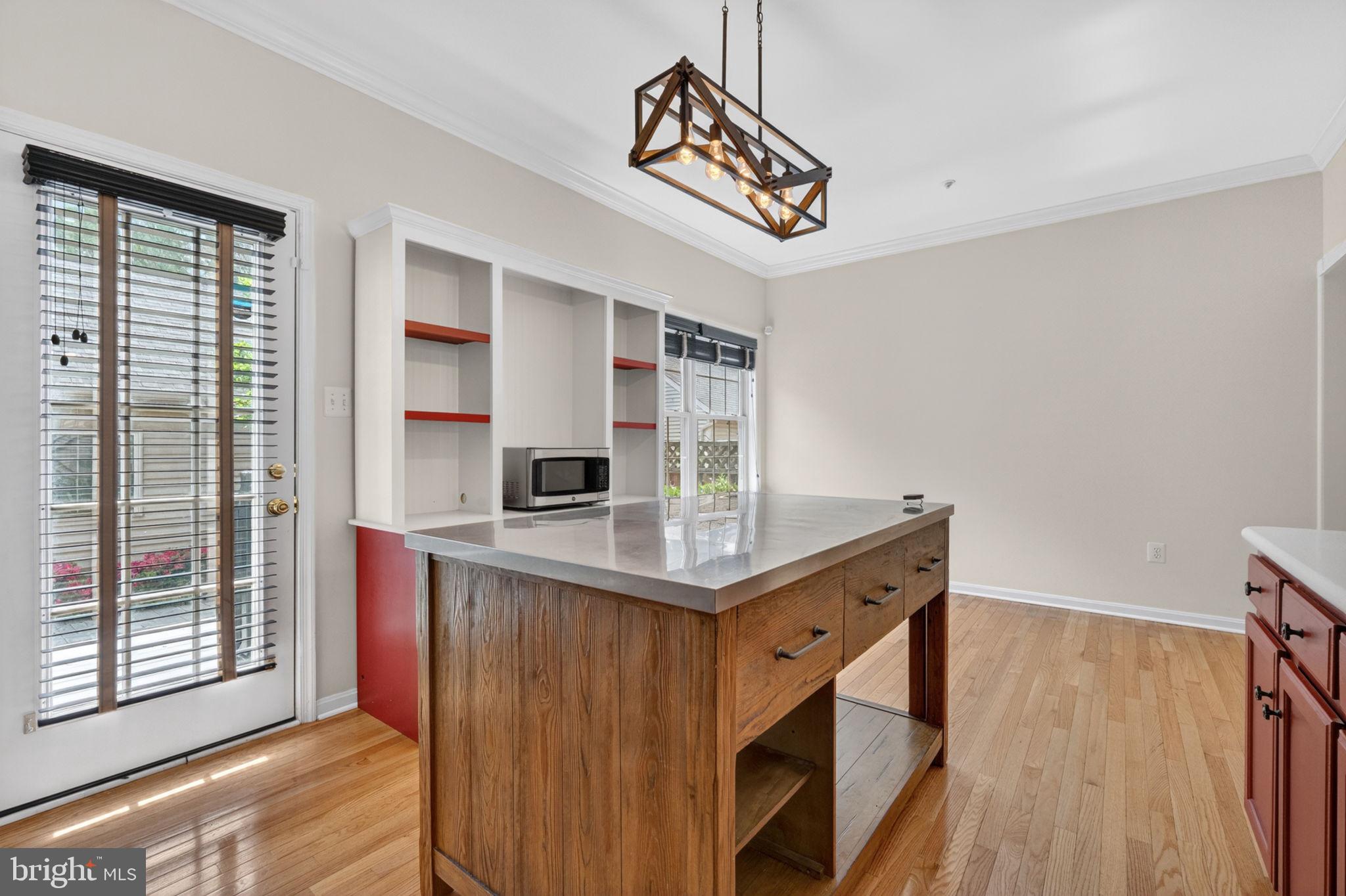 WORMANS MILL - Residential