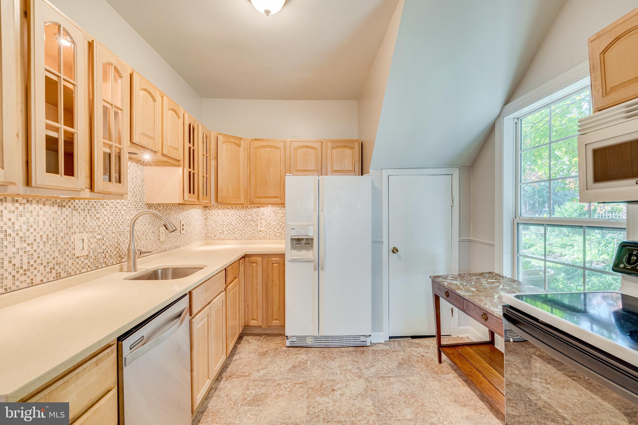 DEL RAY - Residential Lease