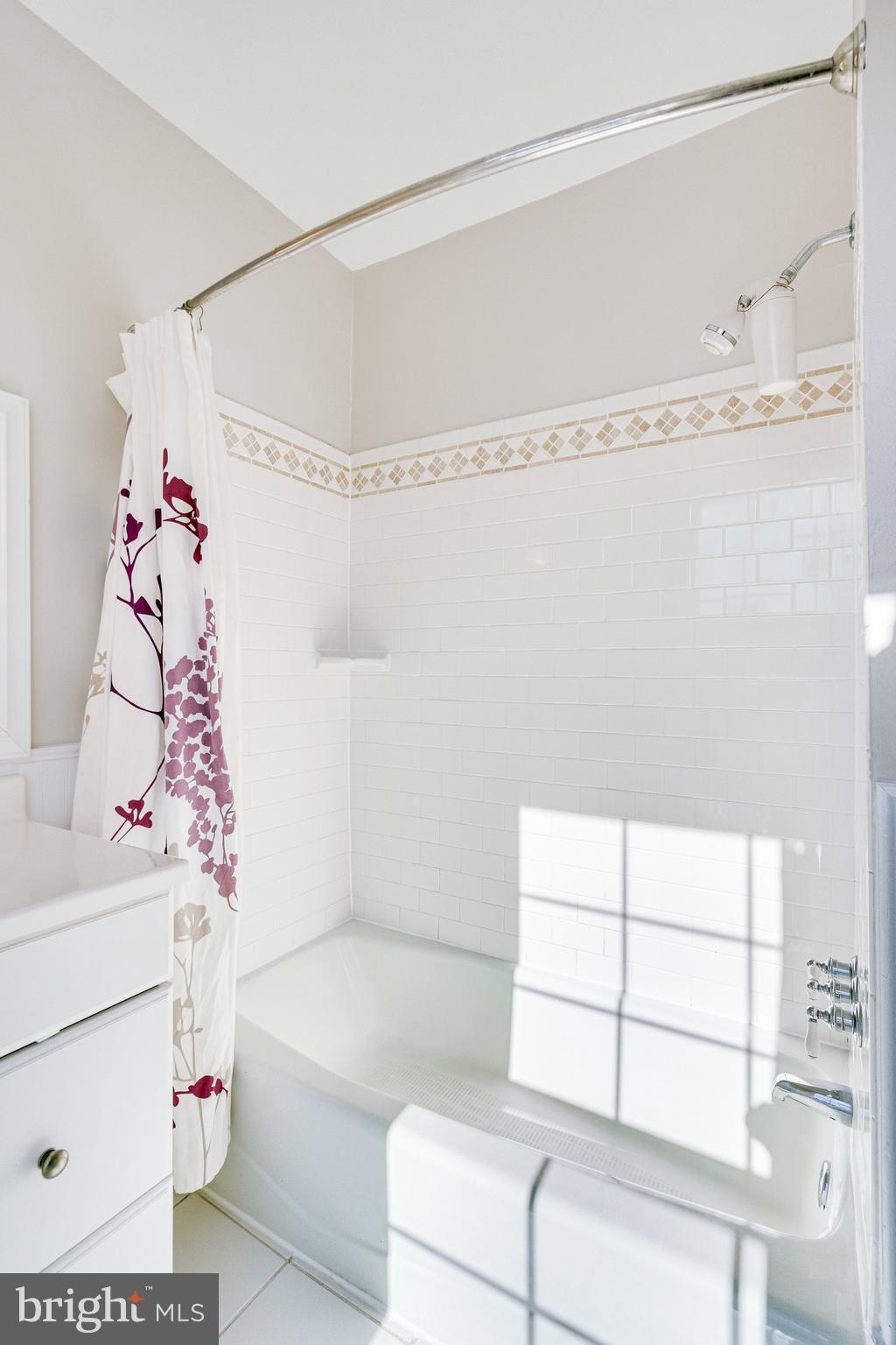 DEL RAY - Residential Lease