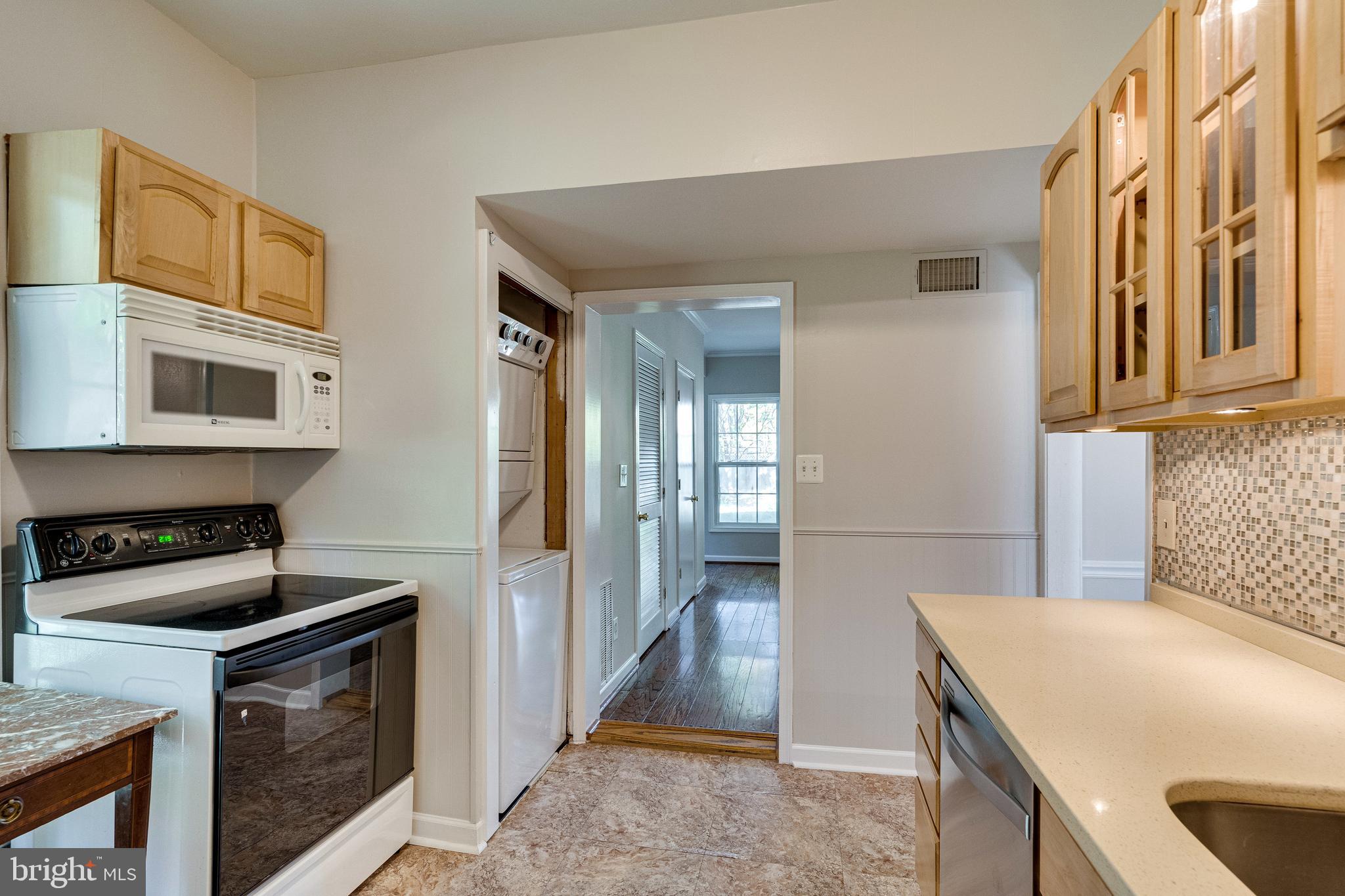 DEL RAY - Residential Lease