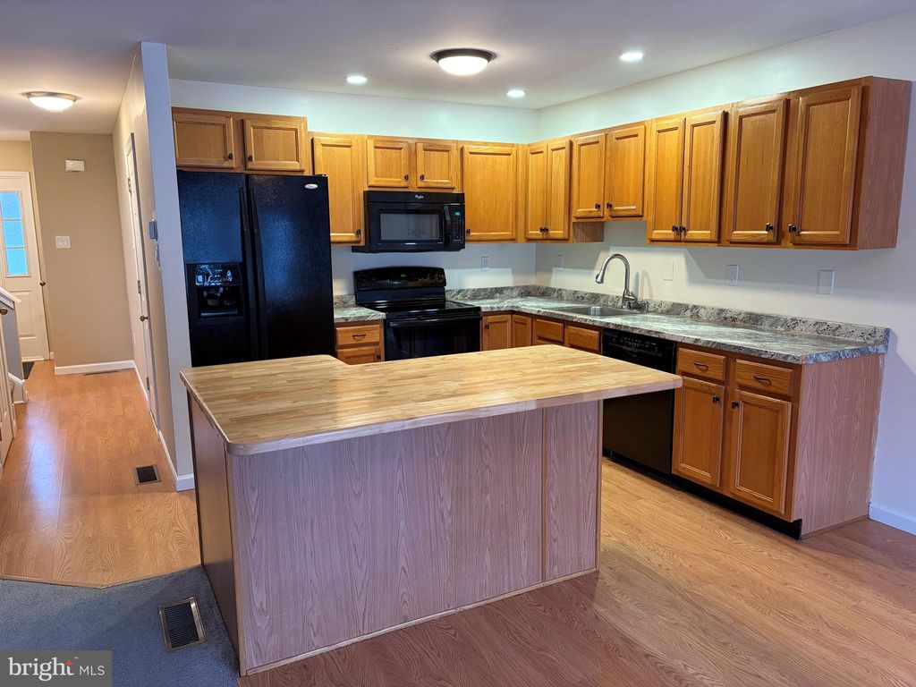 Photo of 910 Vine Street, PERKASIE, PA 18944 (MLS # PABU2109400)