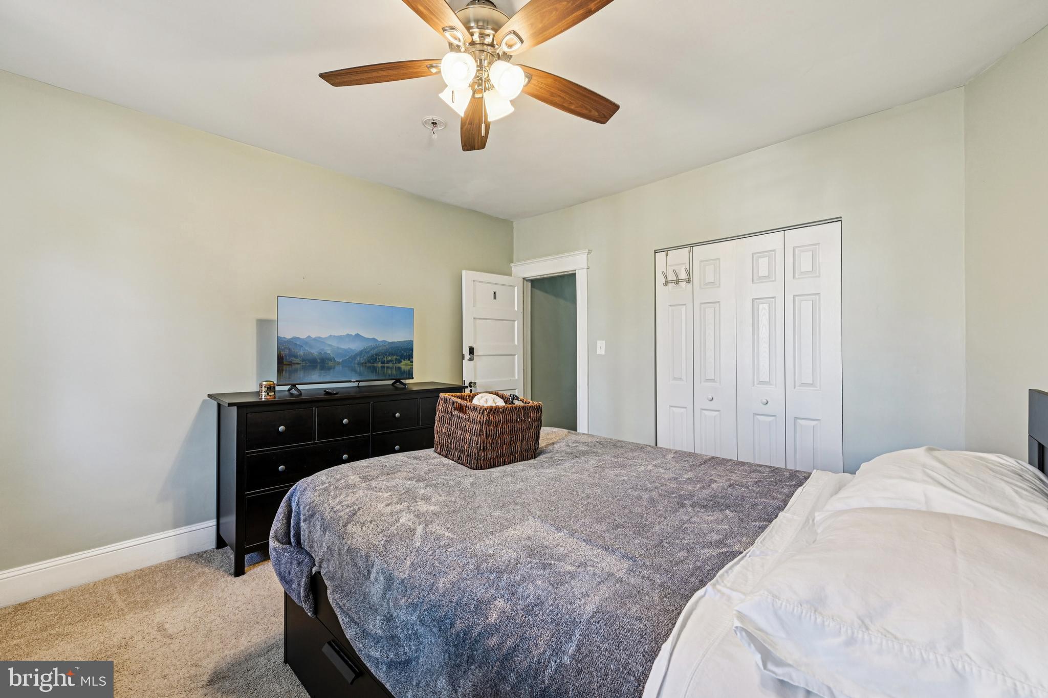 WAVERLY - Residential