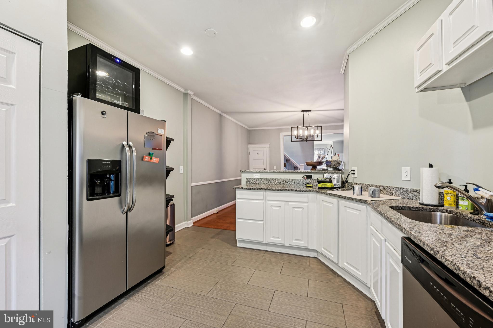 WAVERLY - Residential