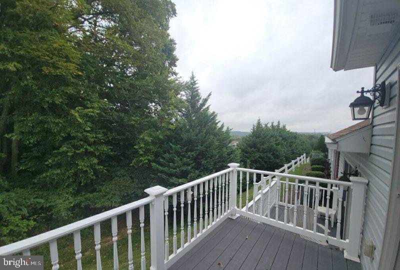 ROTH'S FARM VILLAGE CONDO - Residential