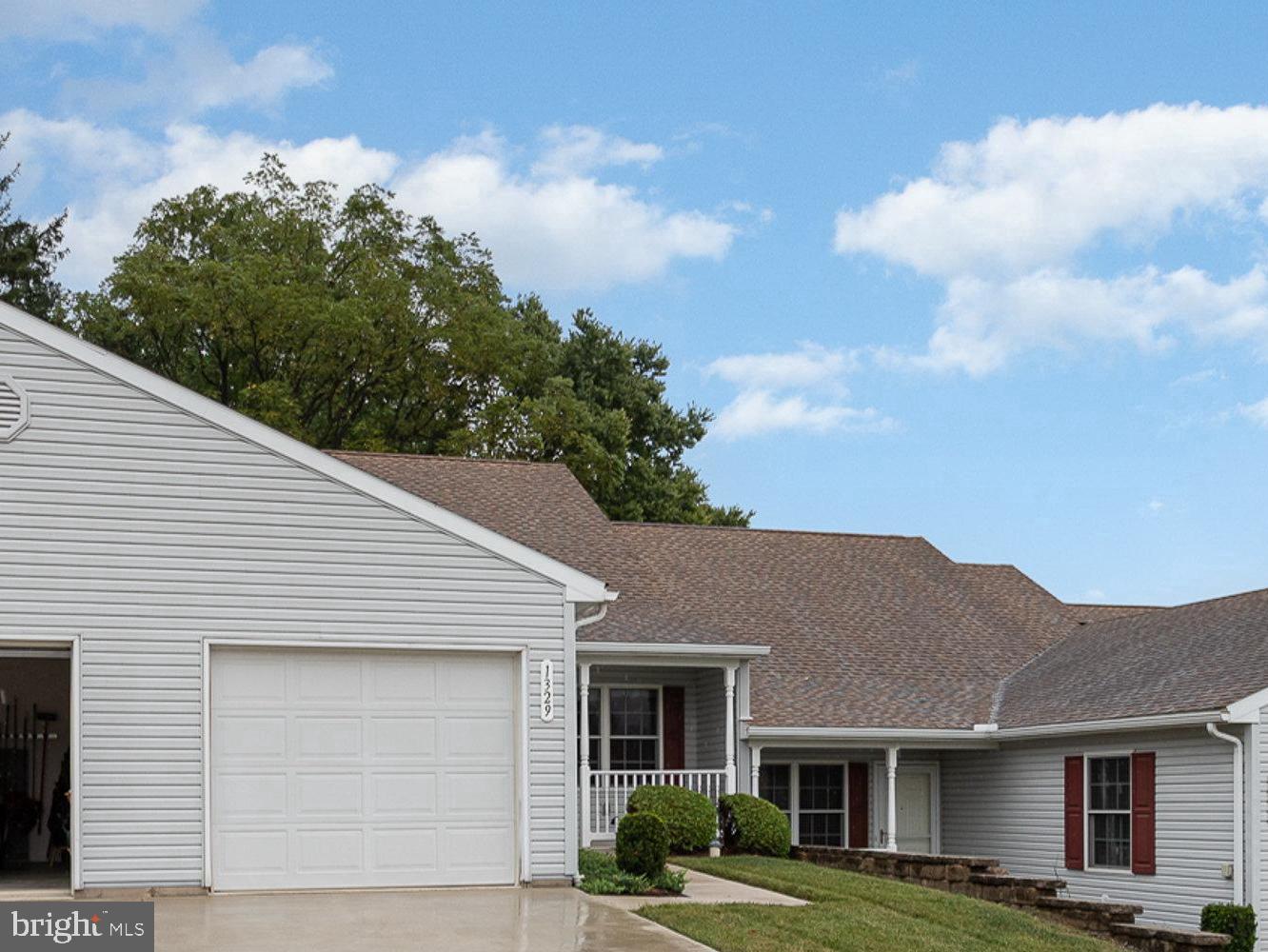 ROTH'S FARM VILLAGE CONDO - Residential