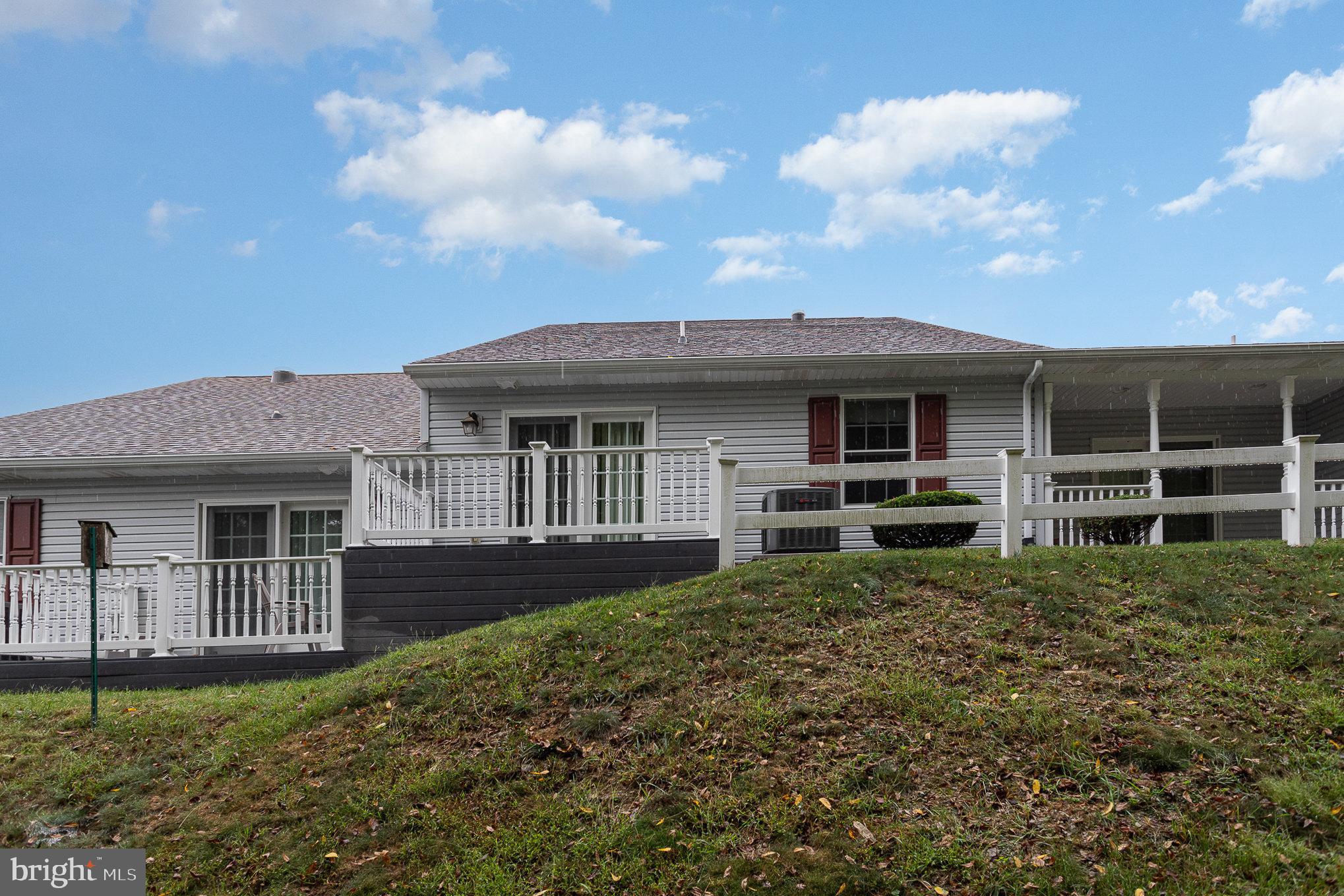 ROTH'S FARM VILLAGE CONDO - Residential