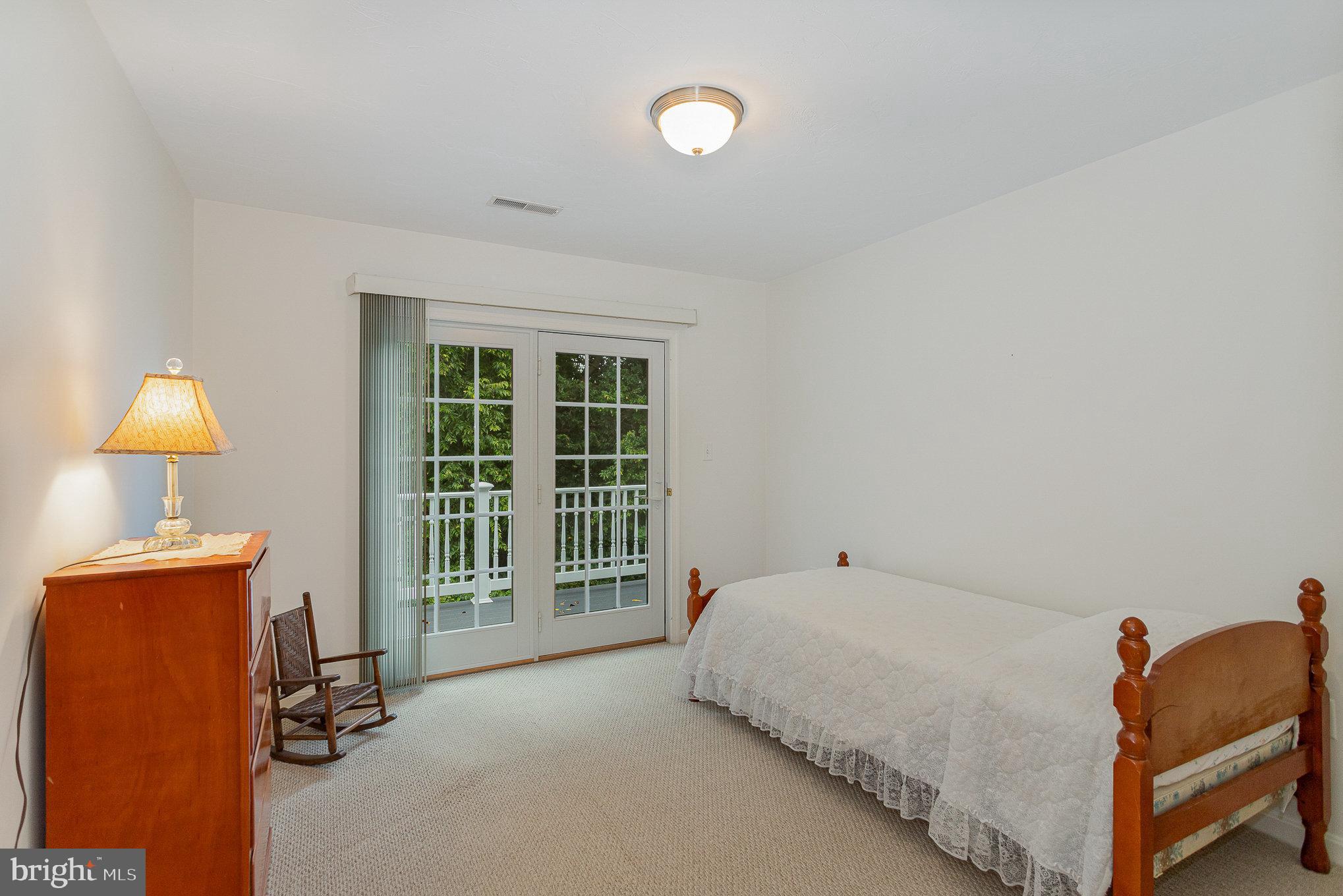 ROTH'S FARM VILLAGE CONDO - Residential