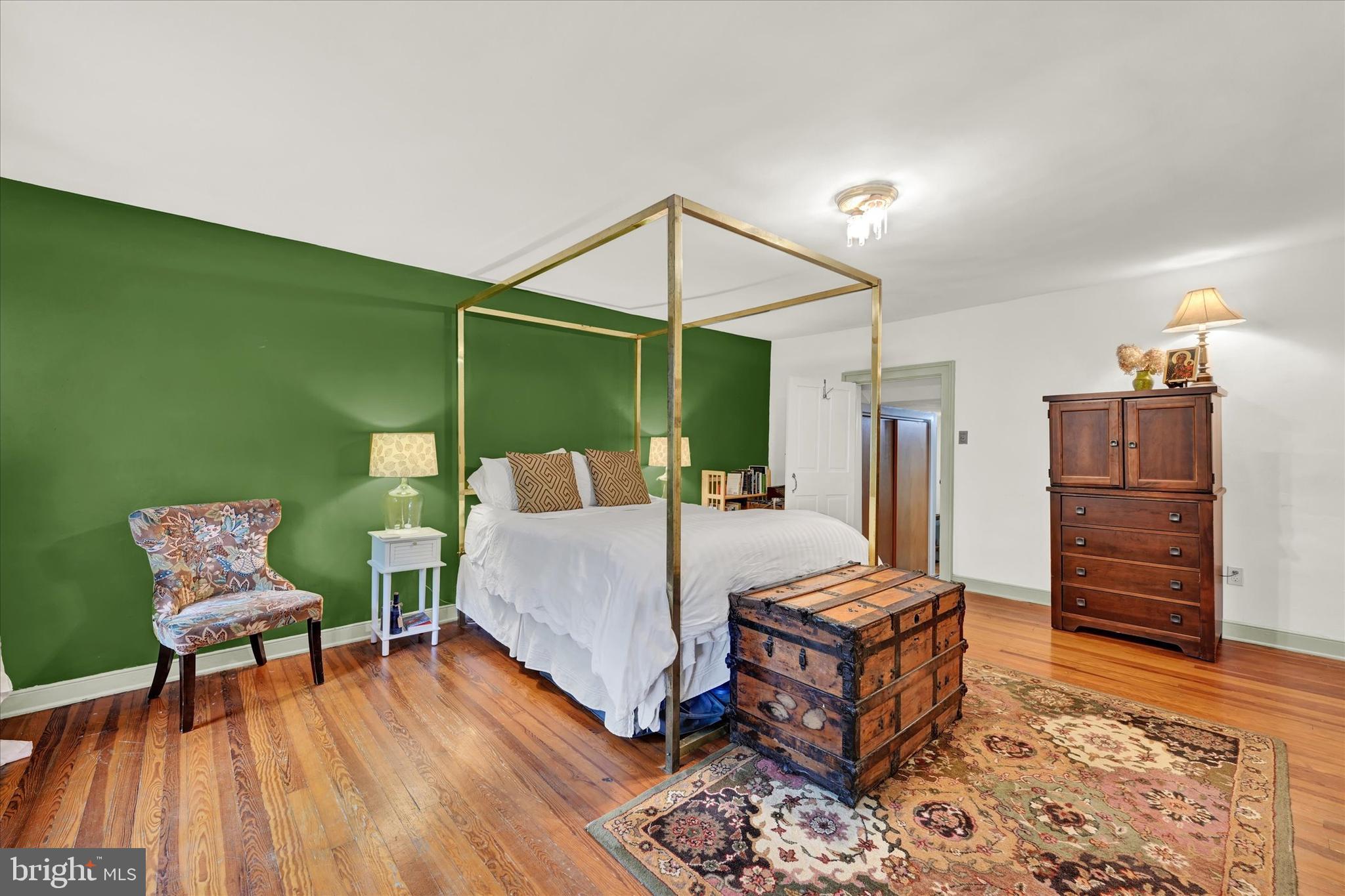 UNIONTOWN - Residential