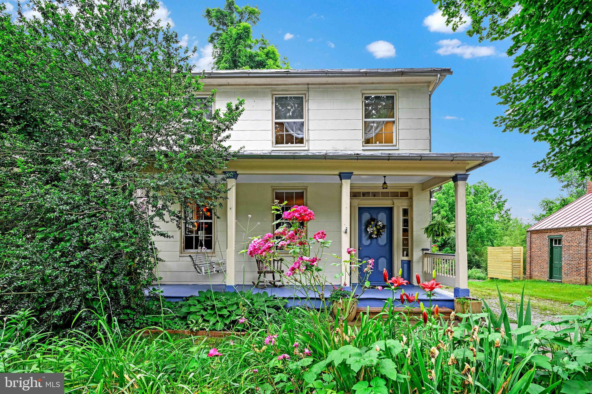 UNIONTOWN - Residential