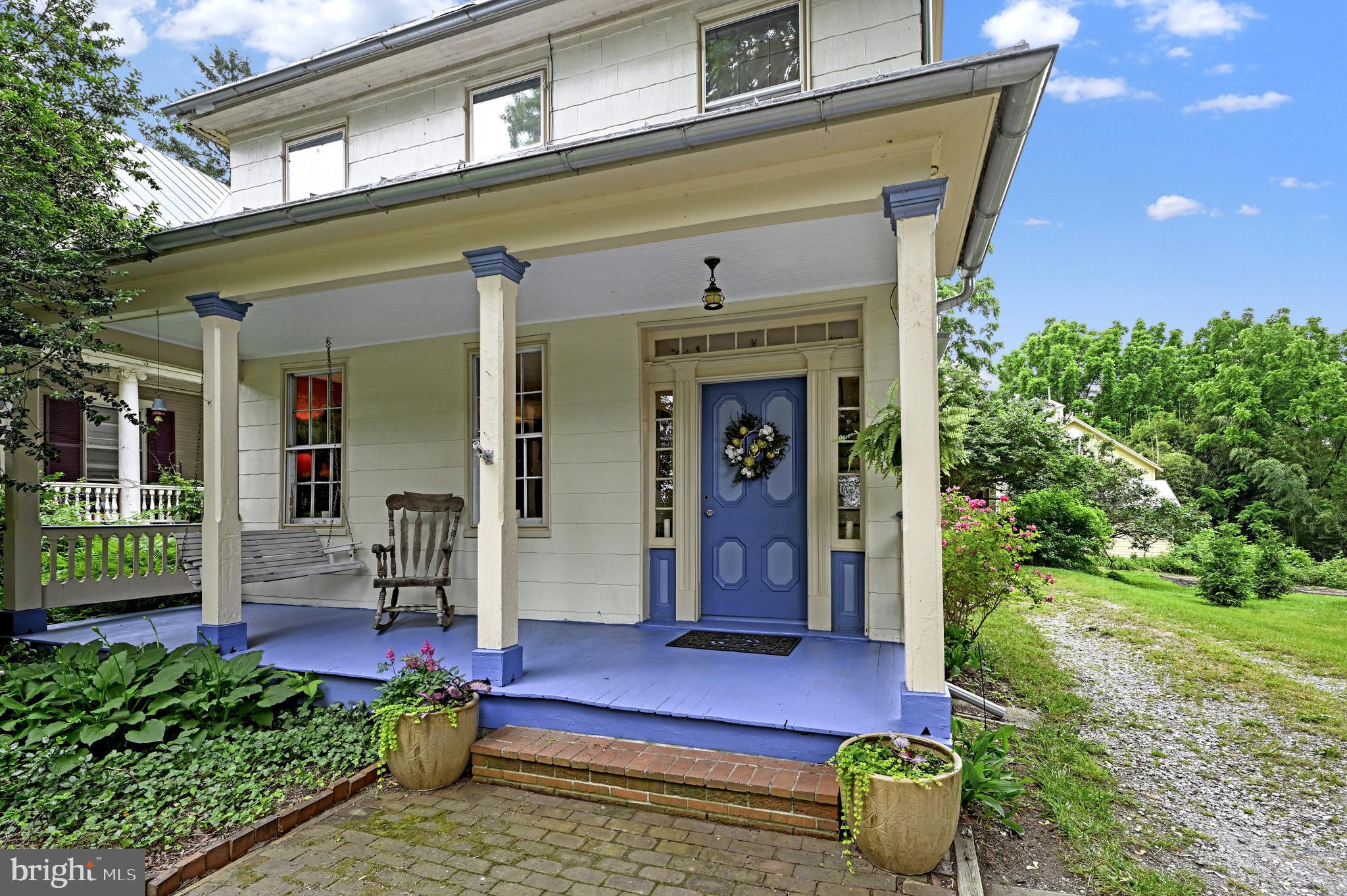 UNIONTOWN - Residential