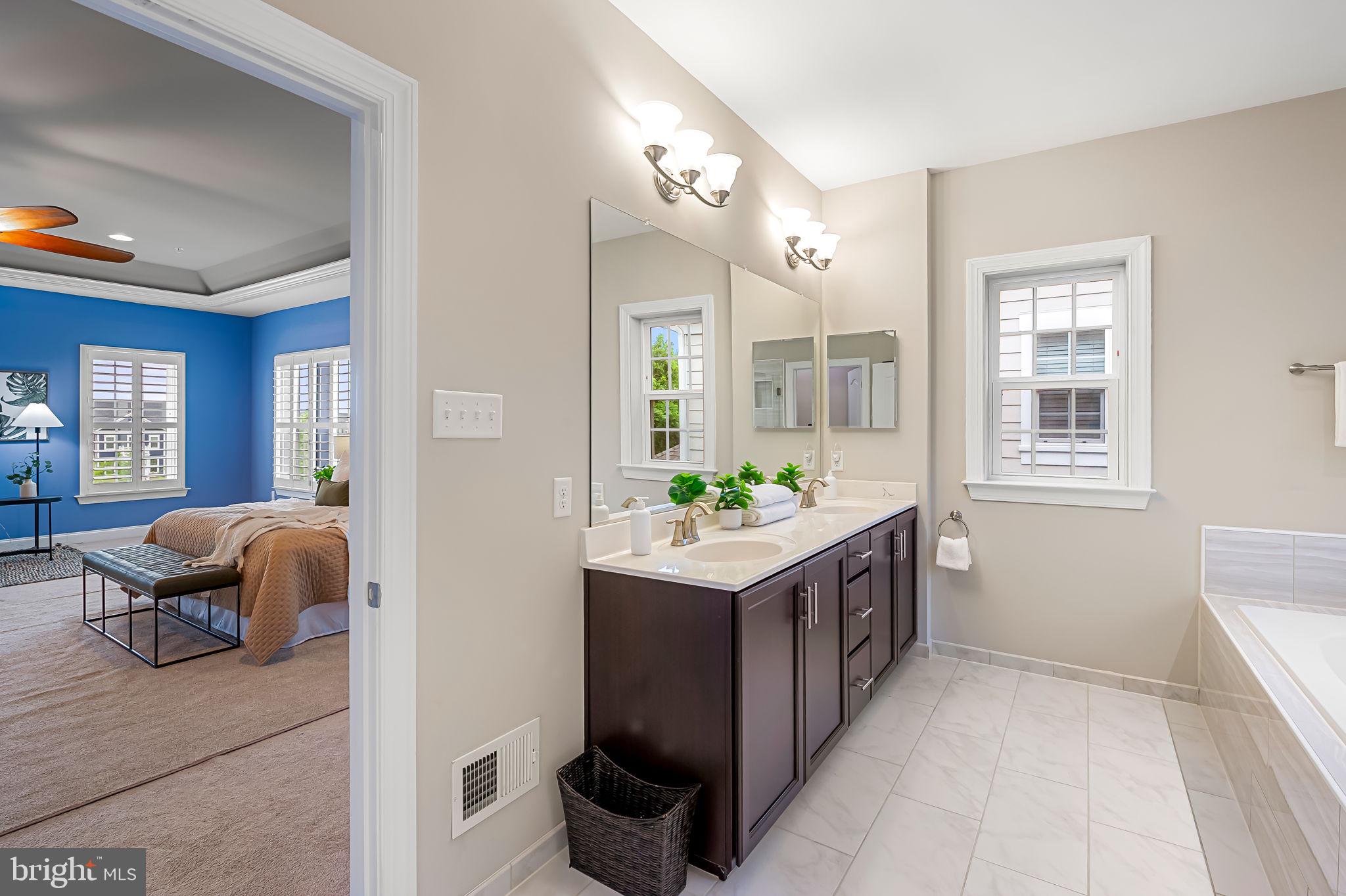 GREENLEIGH AT CROSSROADS - Residential