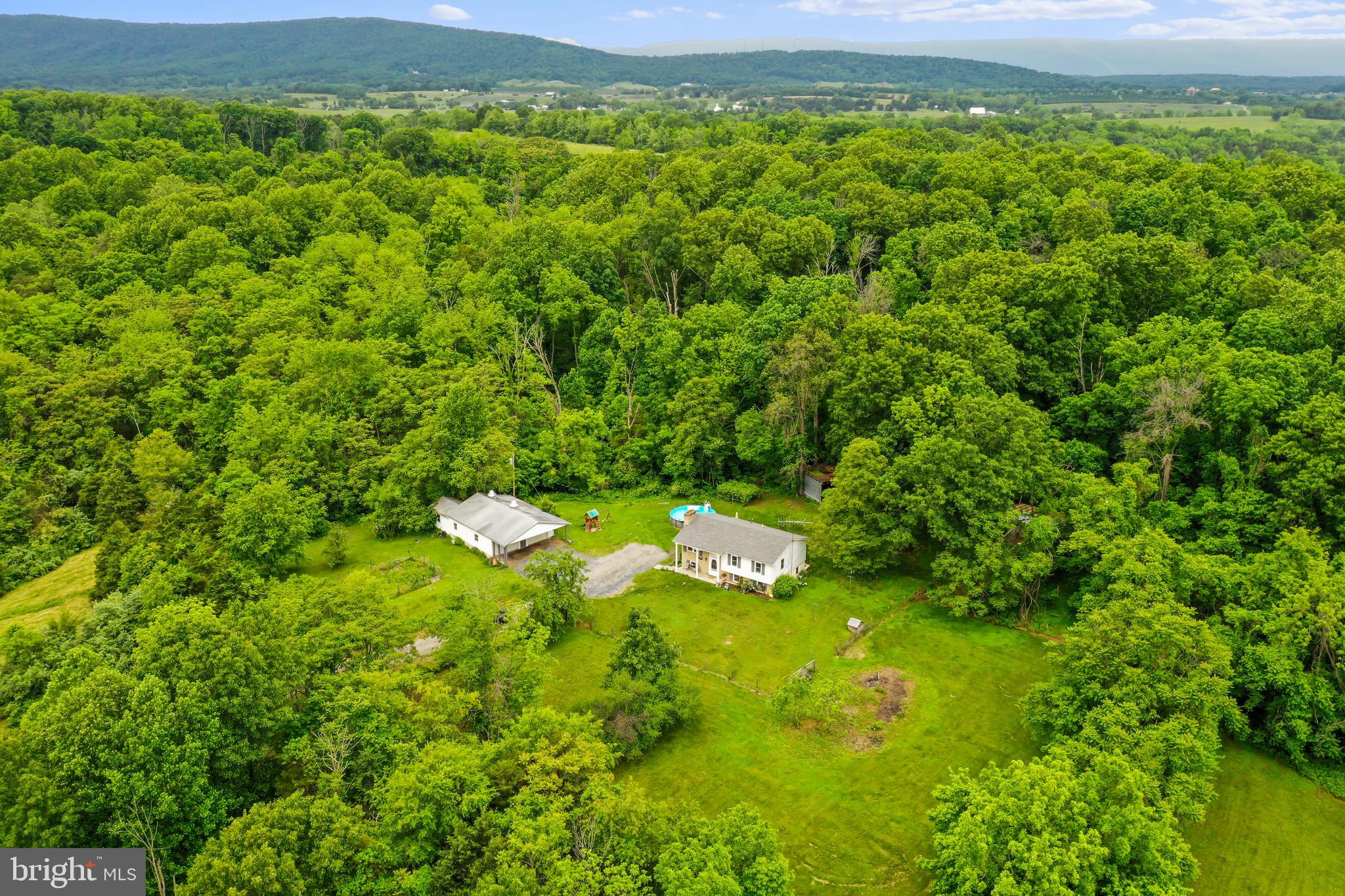 CEDAR RIDGE - Residential