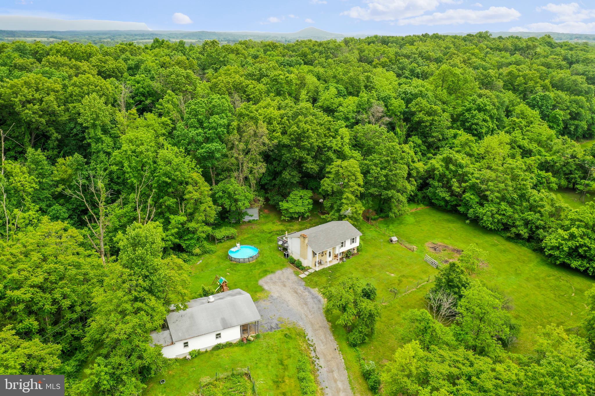 CEDAR RIDGE - Residential