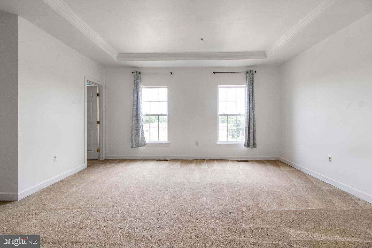 VILLAGES OF POTOMAC AT INDIAN HEAD - Residential Lease