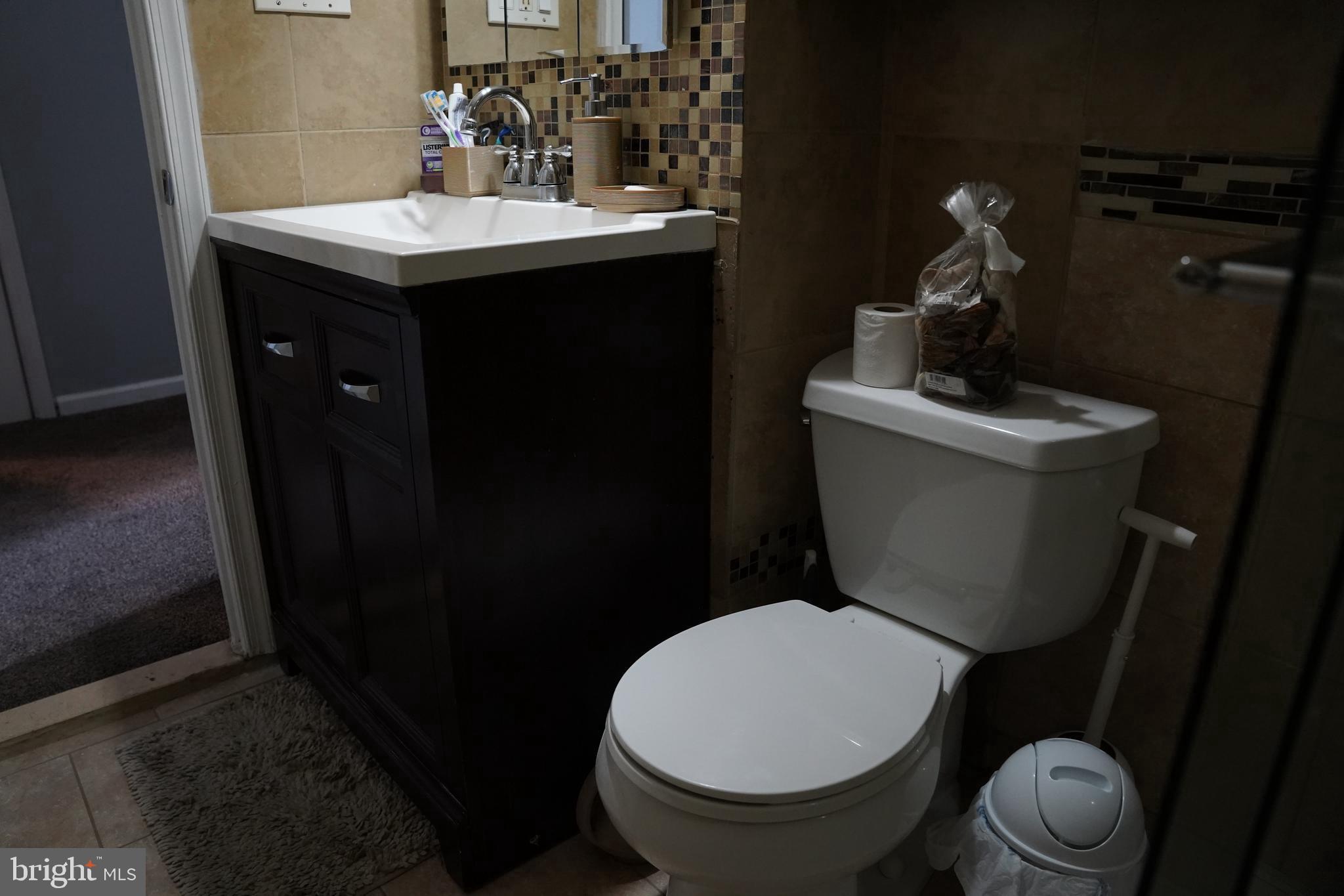 HARFORD SQUARE - Residential