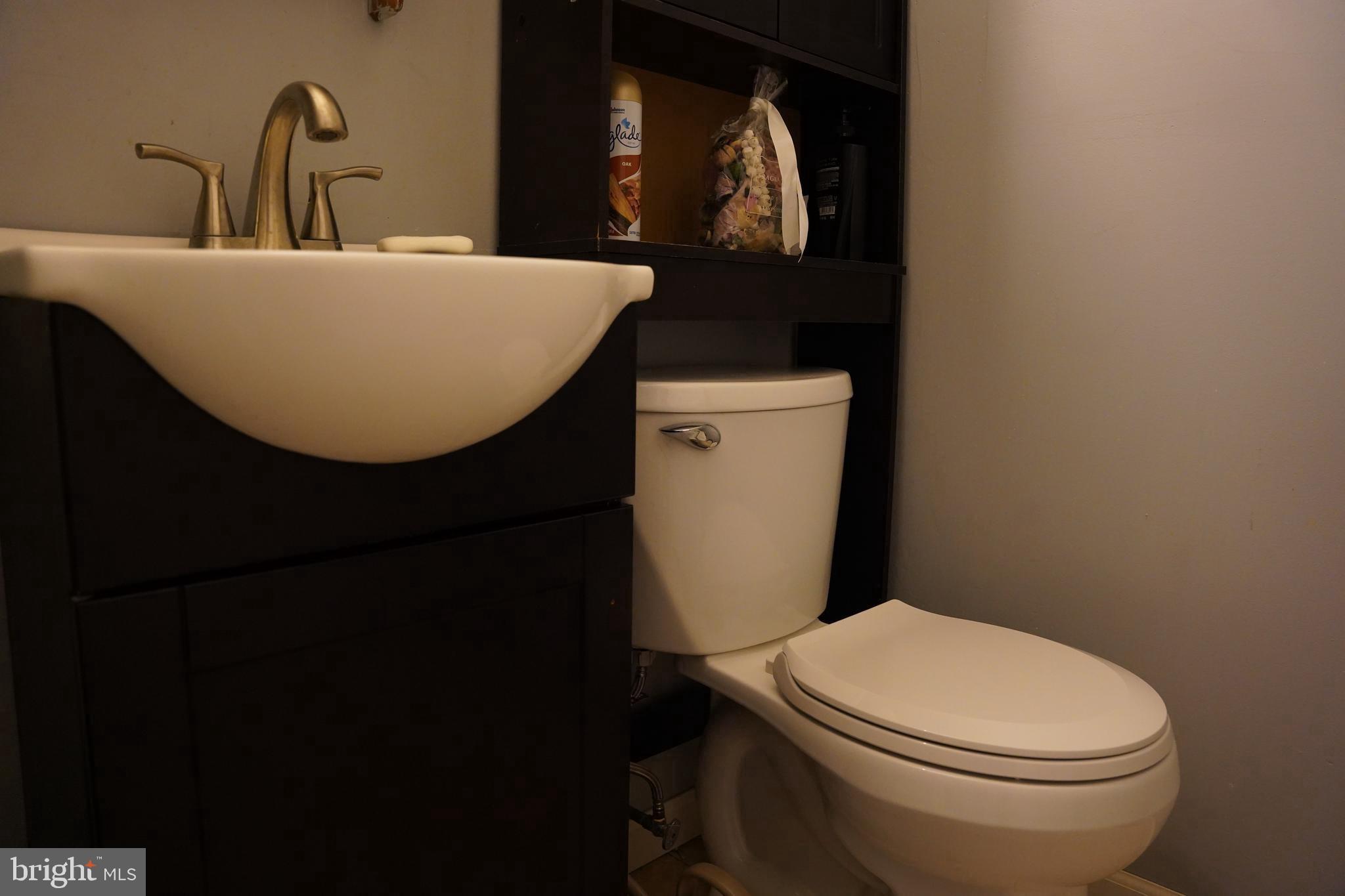 HARFORD SQUARE - Residential