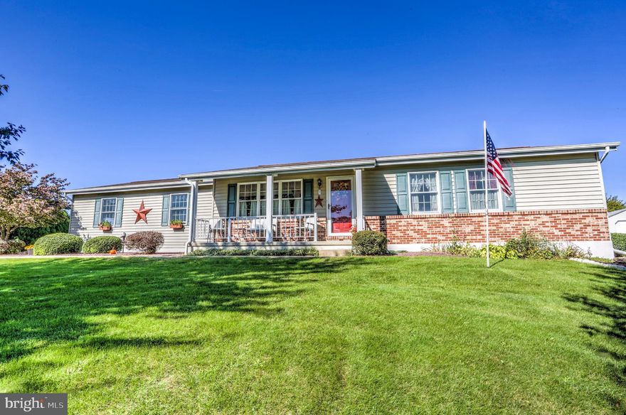 Well maintained classic ranch in Rosehill.  Country setting on 1 acre lot with farmland views.  Special features include:  bright and spacious sunroom, first floor laundry, oversized 2 car garage, full basement plumbed for bath and future expansion.