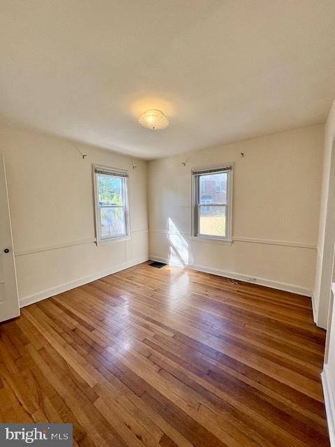 GLENBROOK VILLAGE - Residential Lease