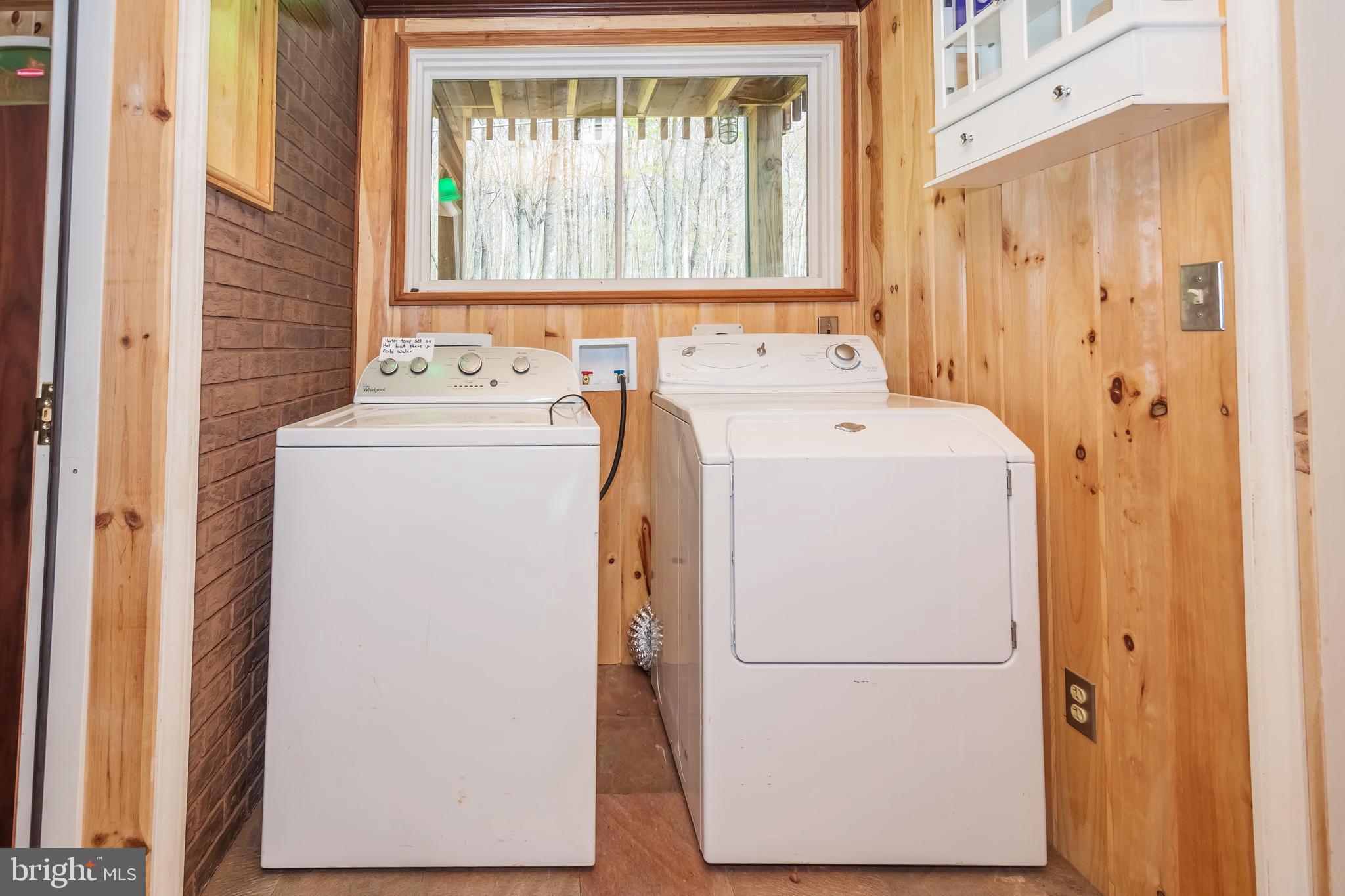 PENN POINT ROAD - Residential