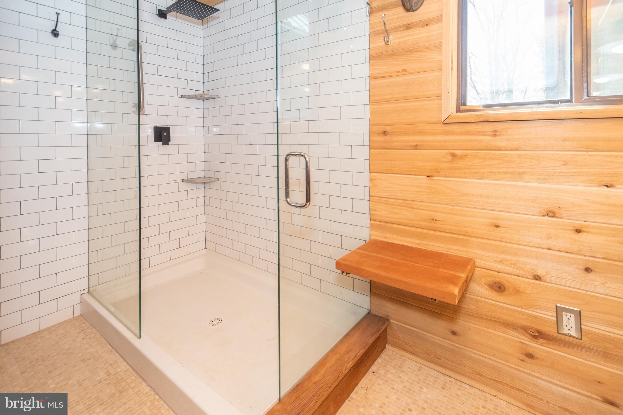 PENN POINT ROAD - Residential