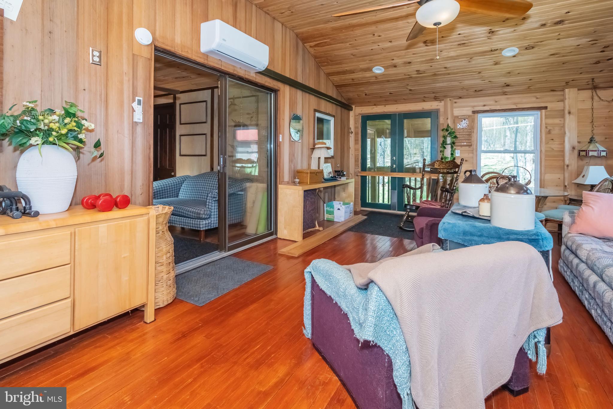 PENN POINT ROAD - Residential