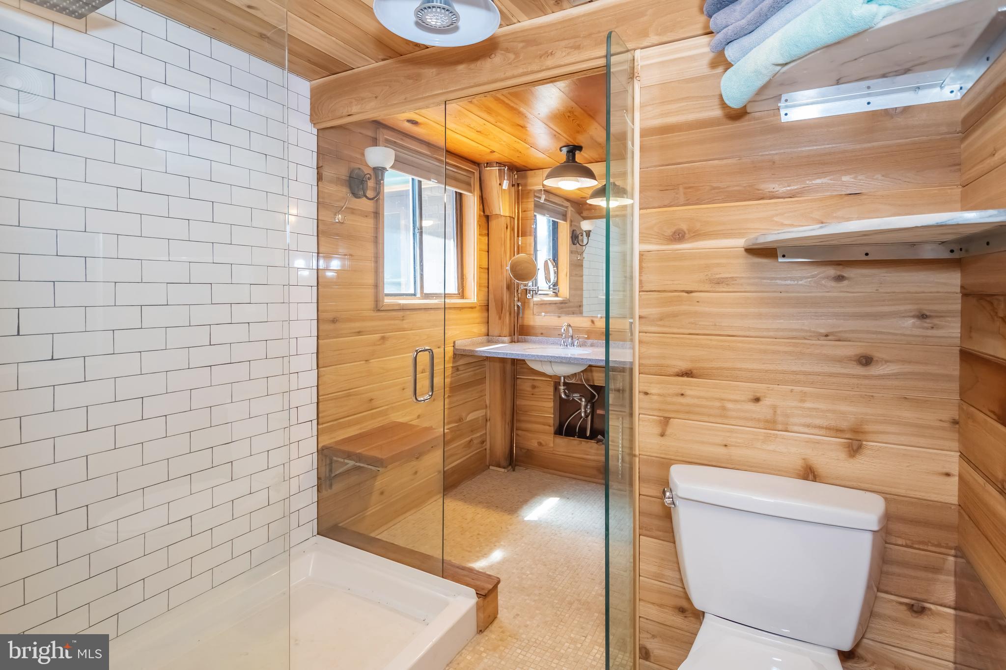 PENN POINT ROAD - Residential