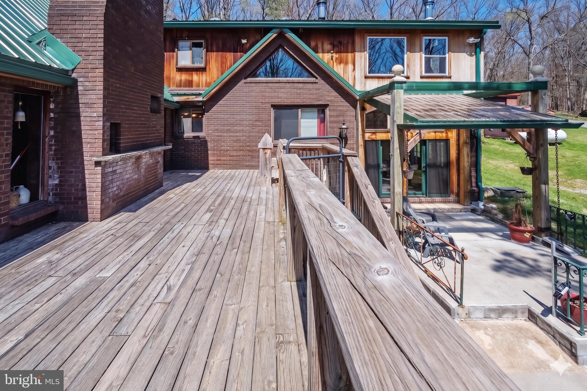 PENN POINT ROAD - Residential