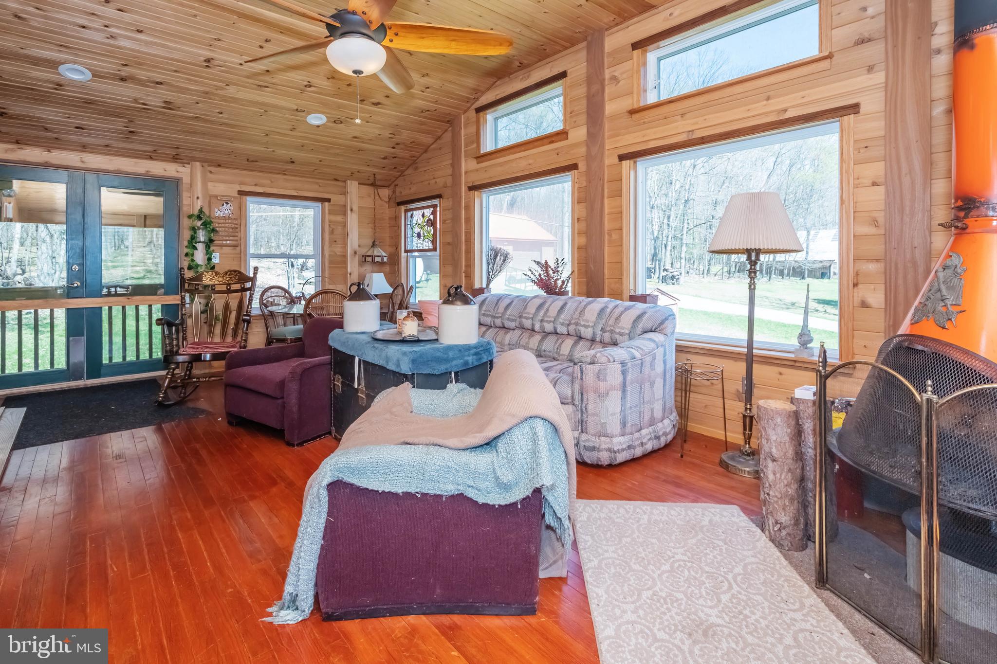 PENN POINT ROAD - Residential