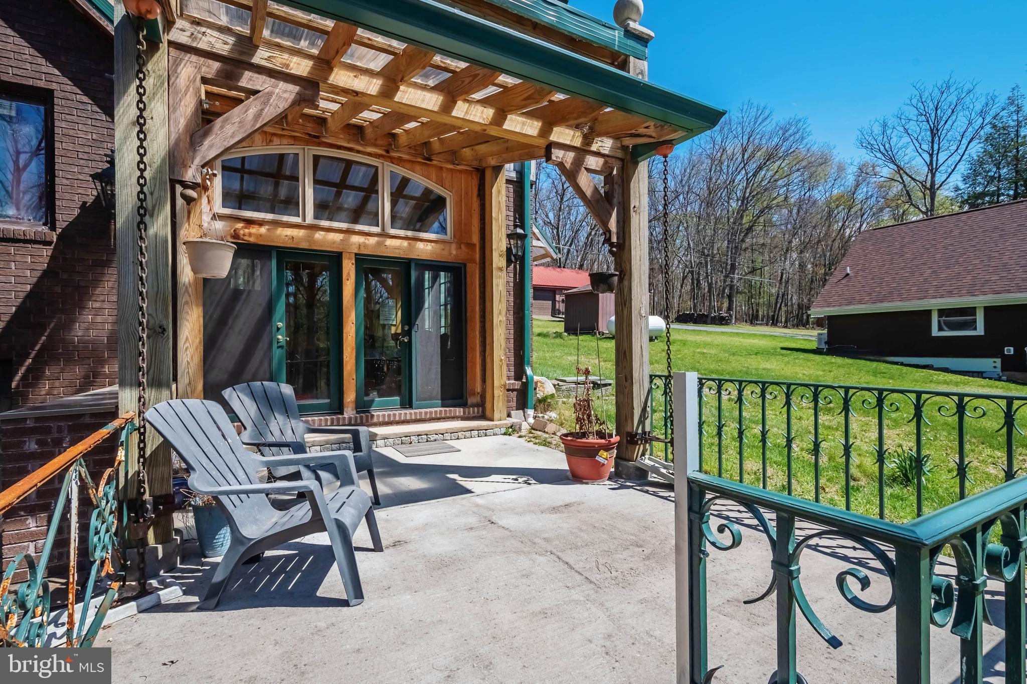 PENN POINT ROAD - Residential