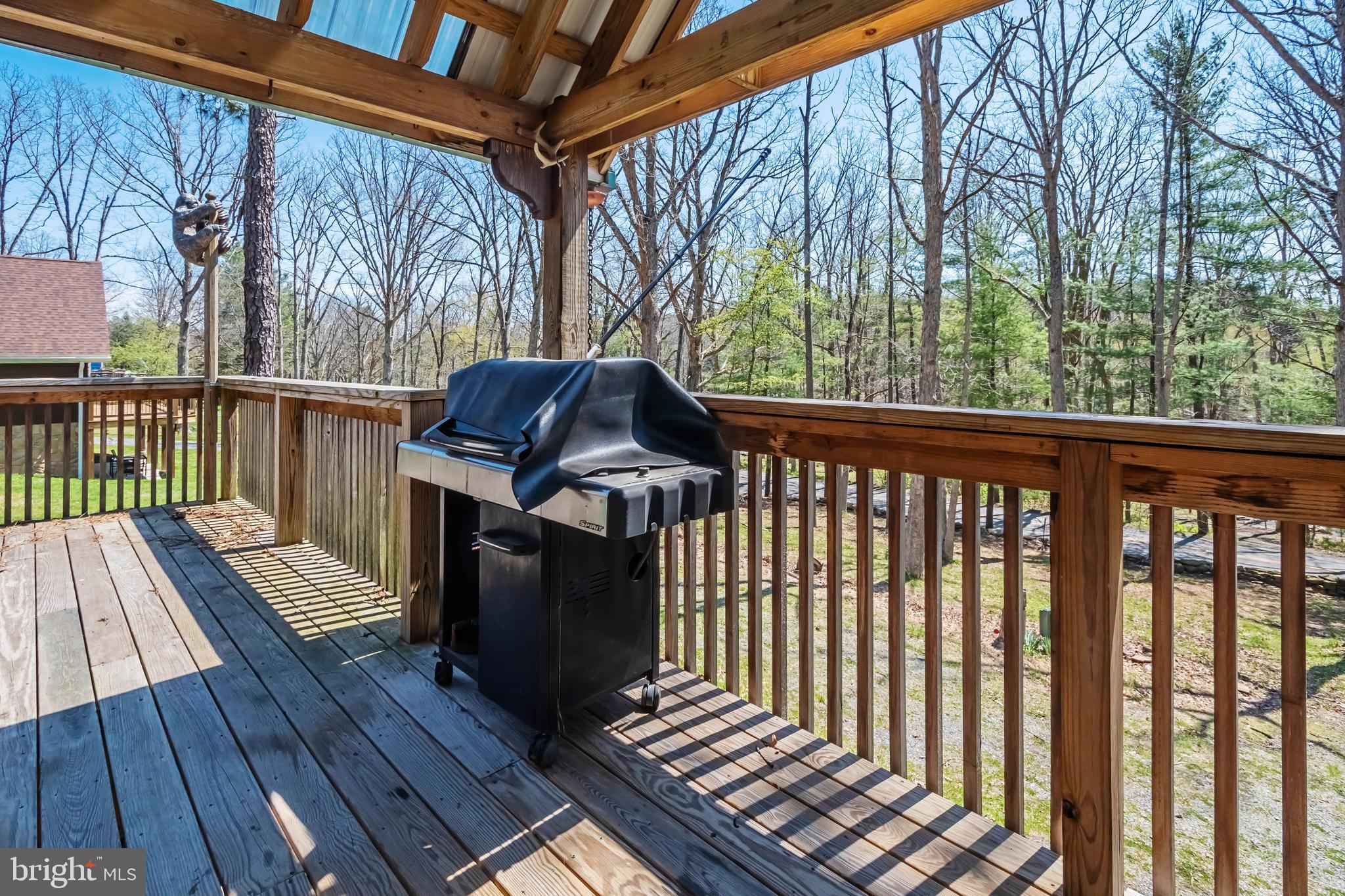 PENN POINT ROAD - Residential