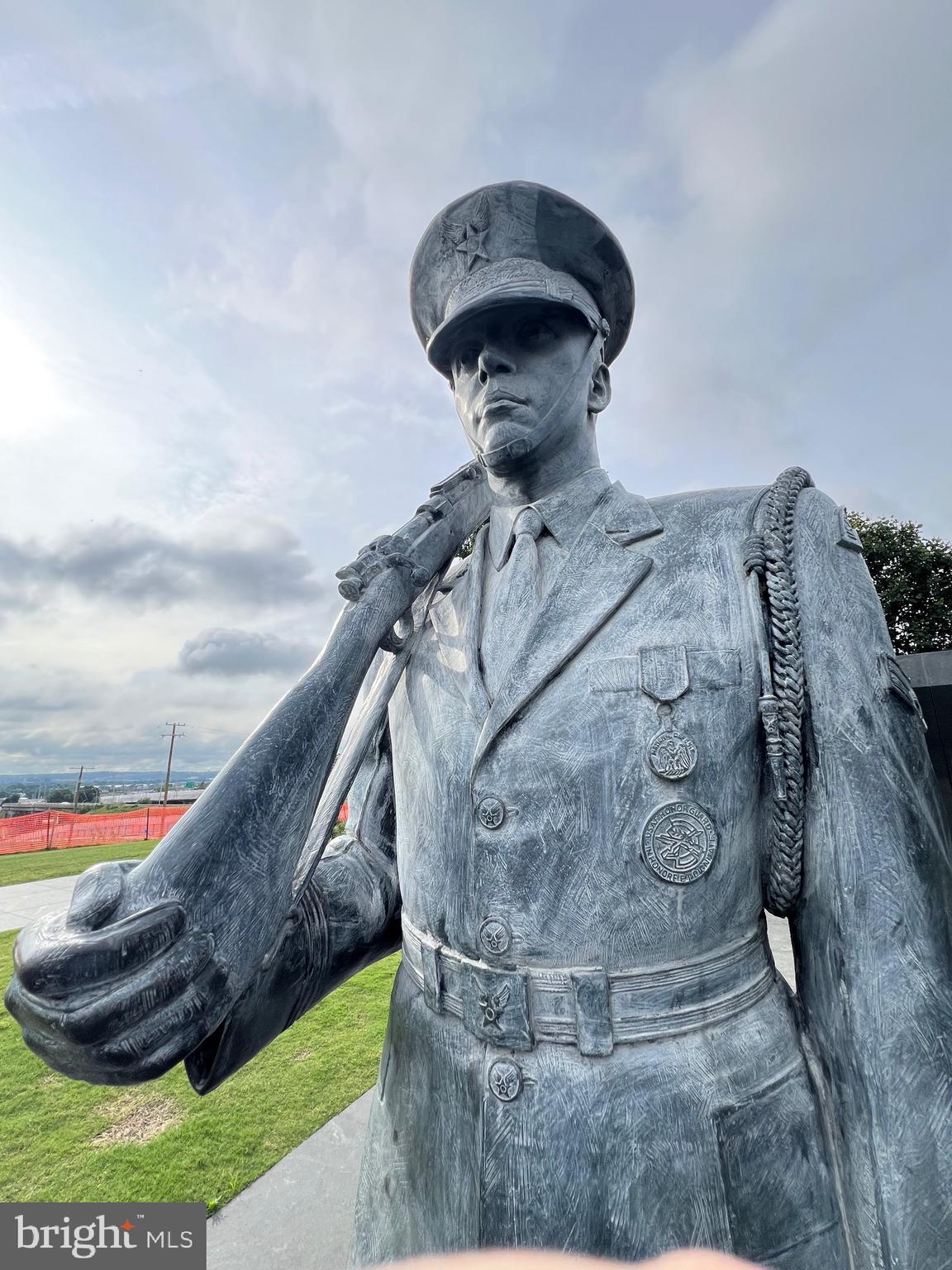 SOUTHAMPTON - Residential Lease