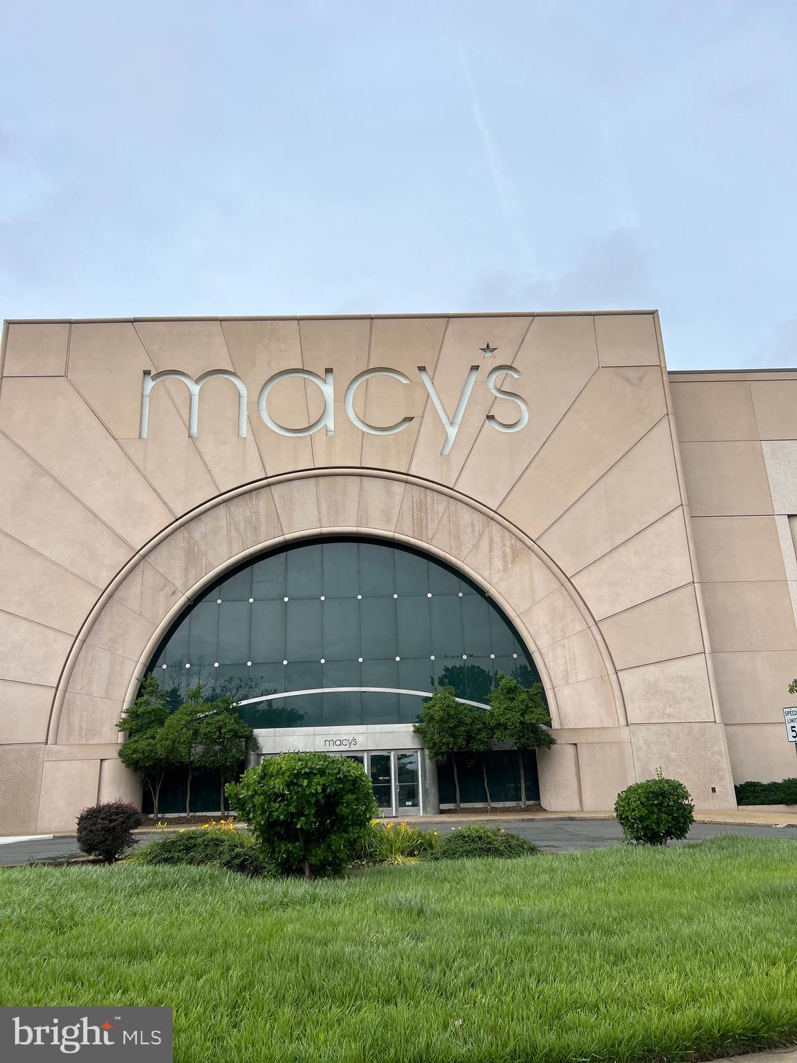 SOUTHAMPTON - Residential Lease