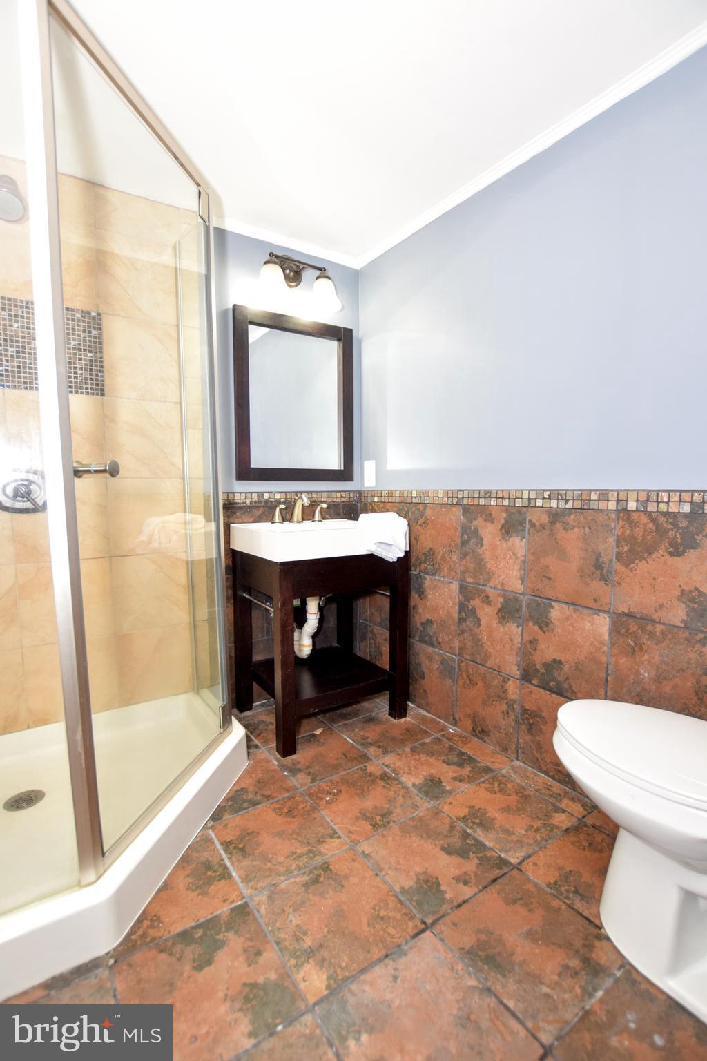 WOODLAND MANOR - Residential