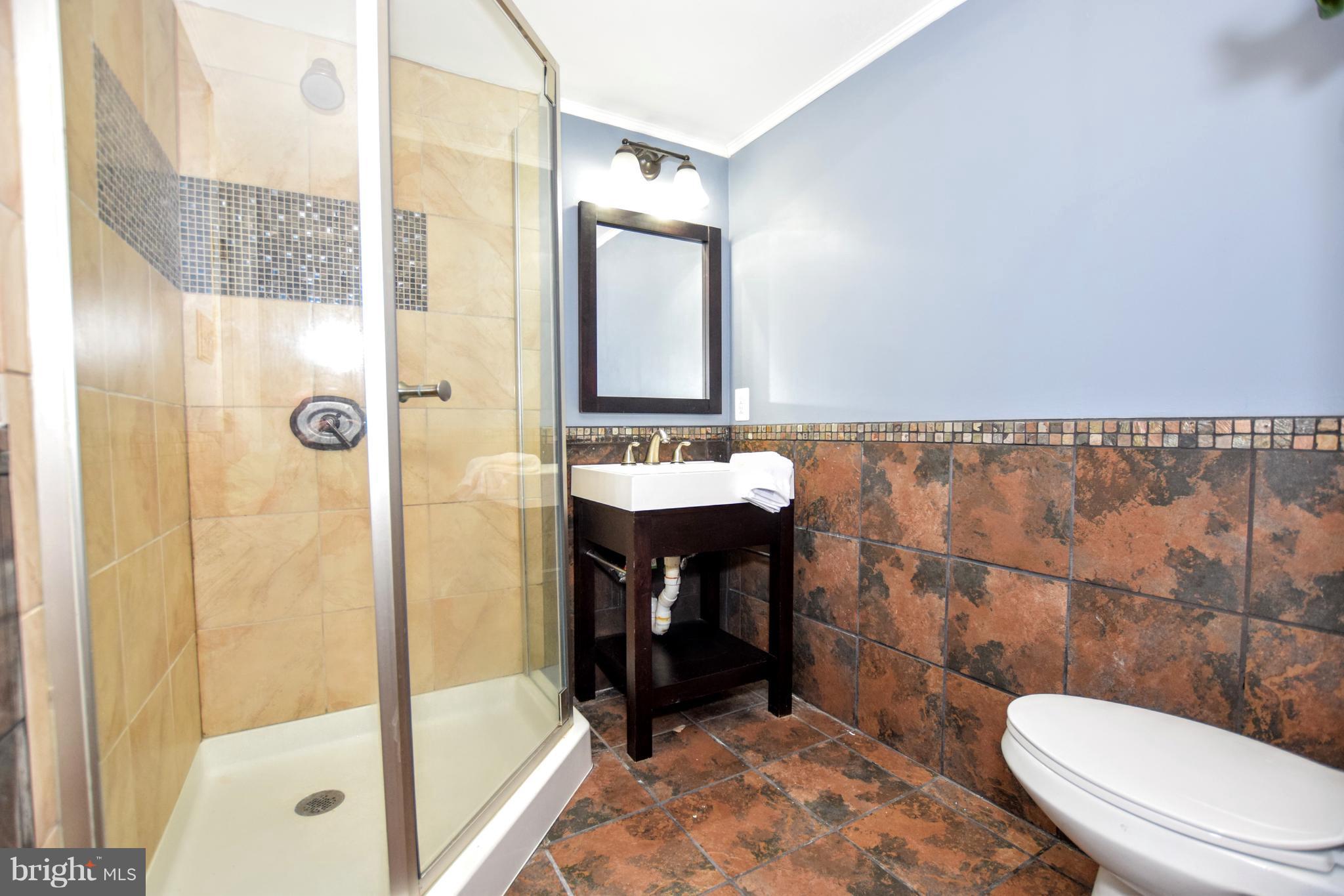 WOODLAND MANOR - Residential