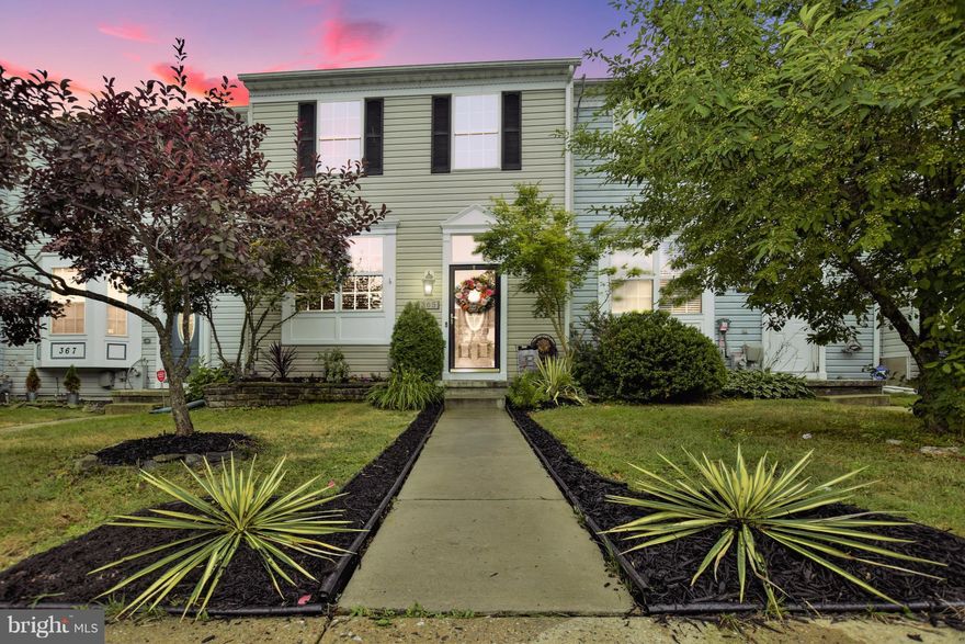 Rarely Found Mint-Condition Home with Incredible Upgrades! New Wood-like Flooring thoughout Main Level. Remodeled Kitchen w/ Stainless Appliances and Granite Counters! Large Trex Deck Overlooking Spacious Backyard and Woods! Fully Finished Bsmt w/ Full Bath! Walk Out Level to Large Stamped Concrete Patio. Conveniently Located Near I-95, yet within a Quiet Well Maintained Neighborhood! A 10+ HOME!