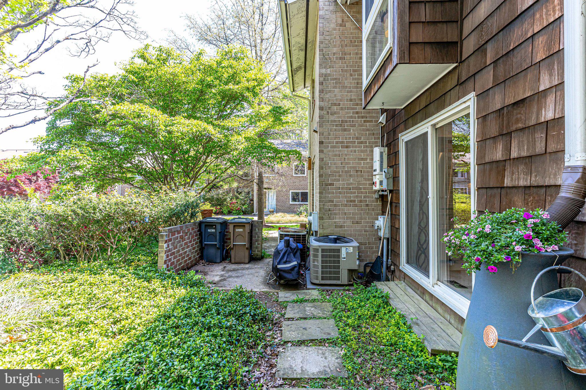 NEW MARK COMMONS - Residential